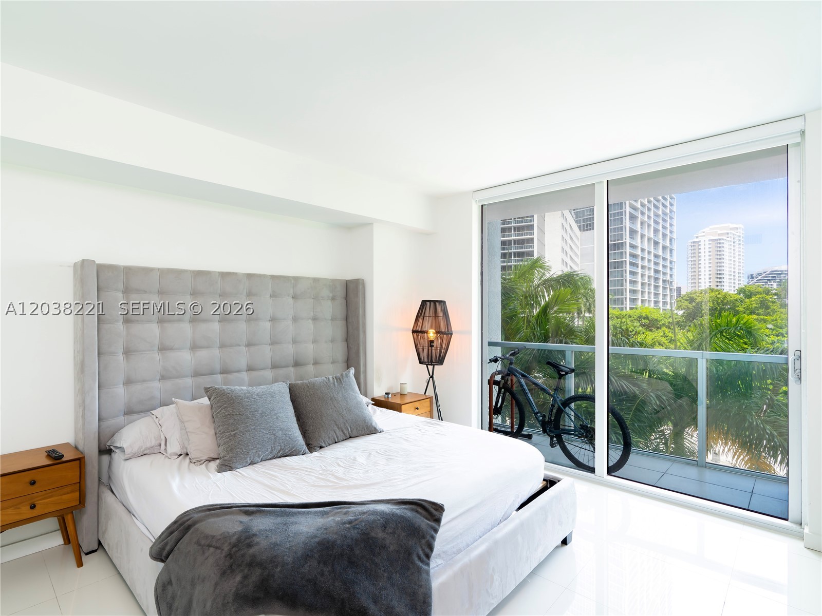 500 BRICKELL EAST CONDO - Residential Lease