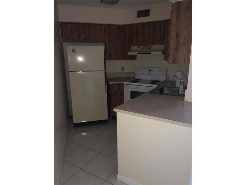 LAKE POINTE #8 CONDO - Residential Lease