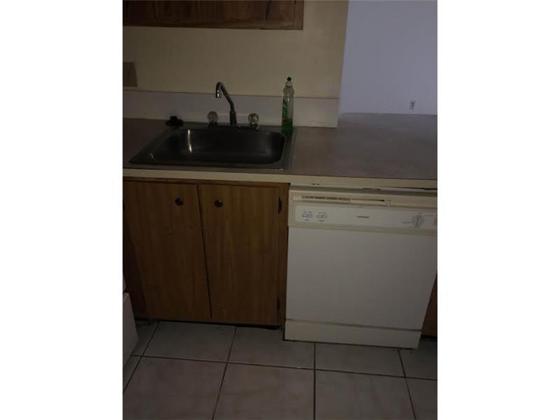 LAKE POINTE #8 CONDO - Residential Lease