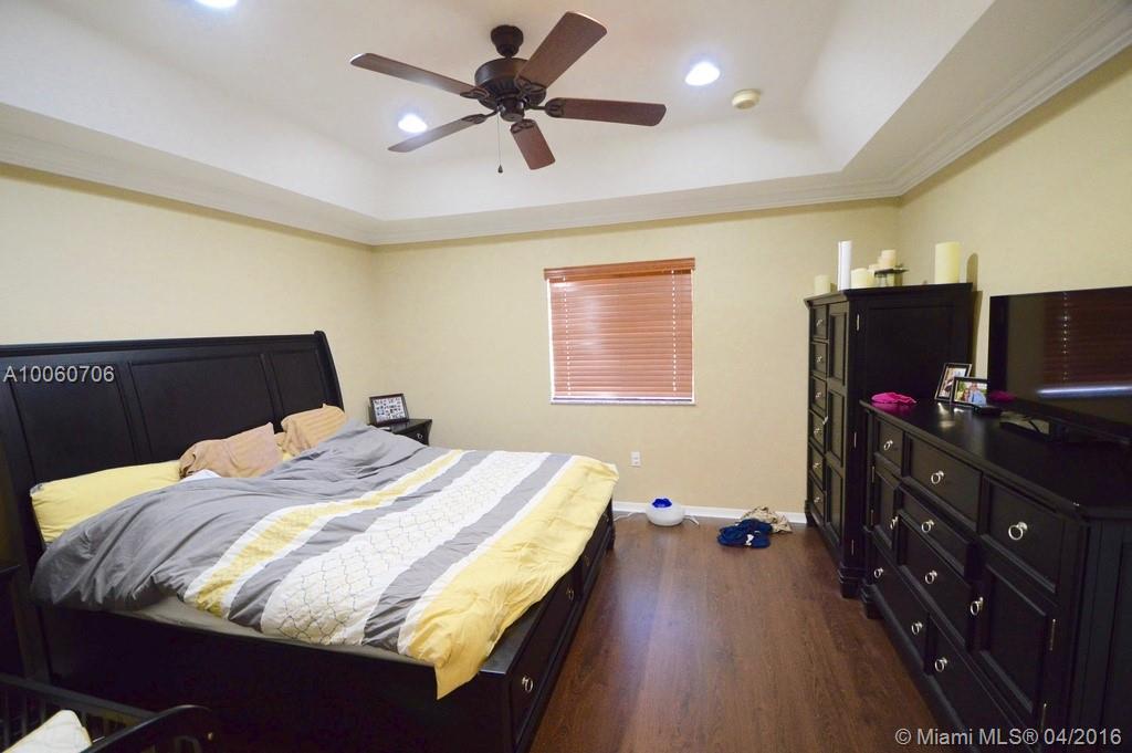 Lakes By The Bay Jay - Residential Lease