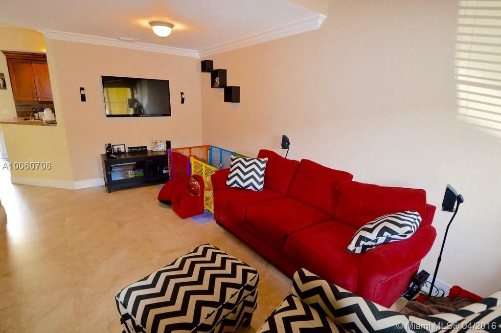 Lakes By The Bay Jay - Residential Lease