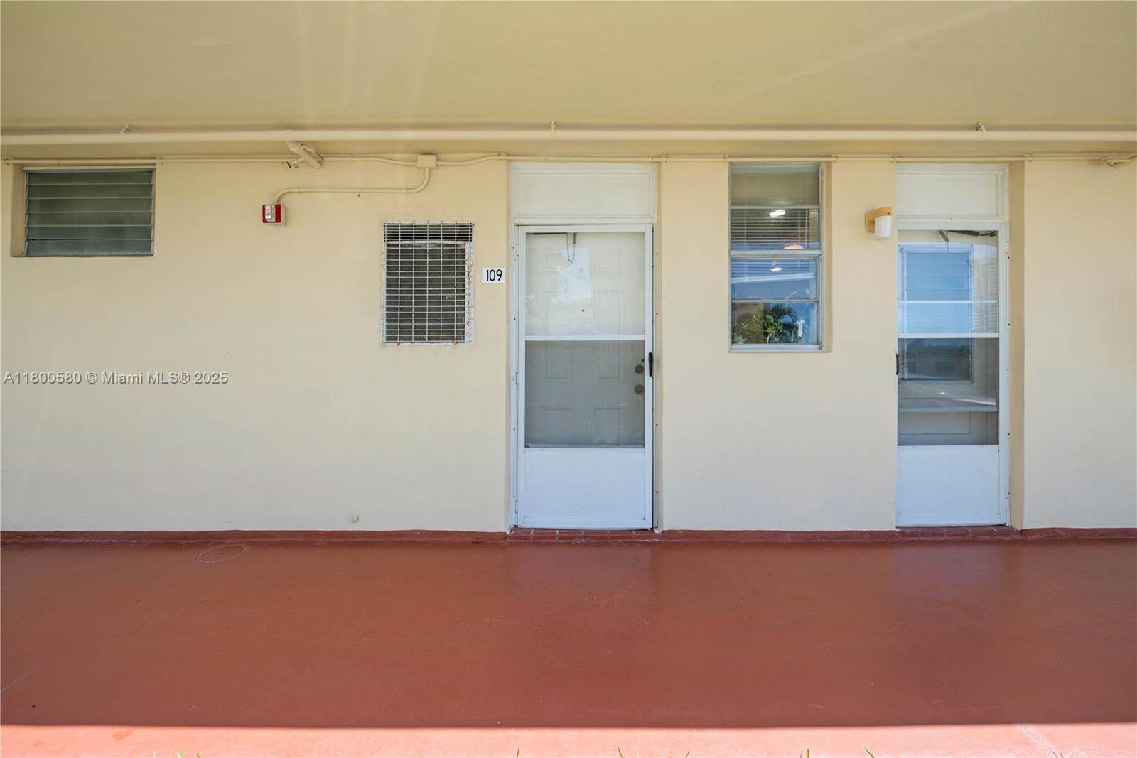 POINT EAST ONE CONDO-BLDG - Residential Lease