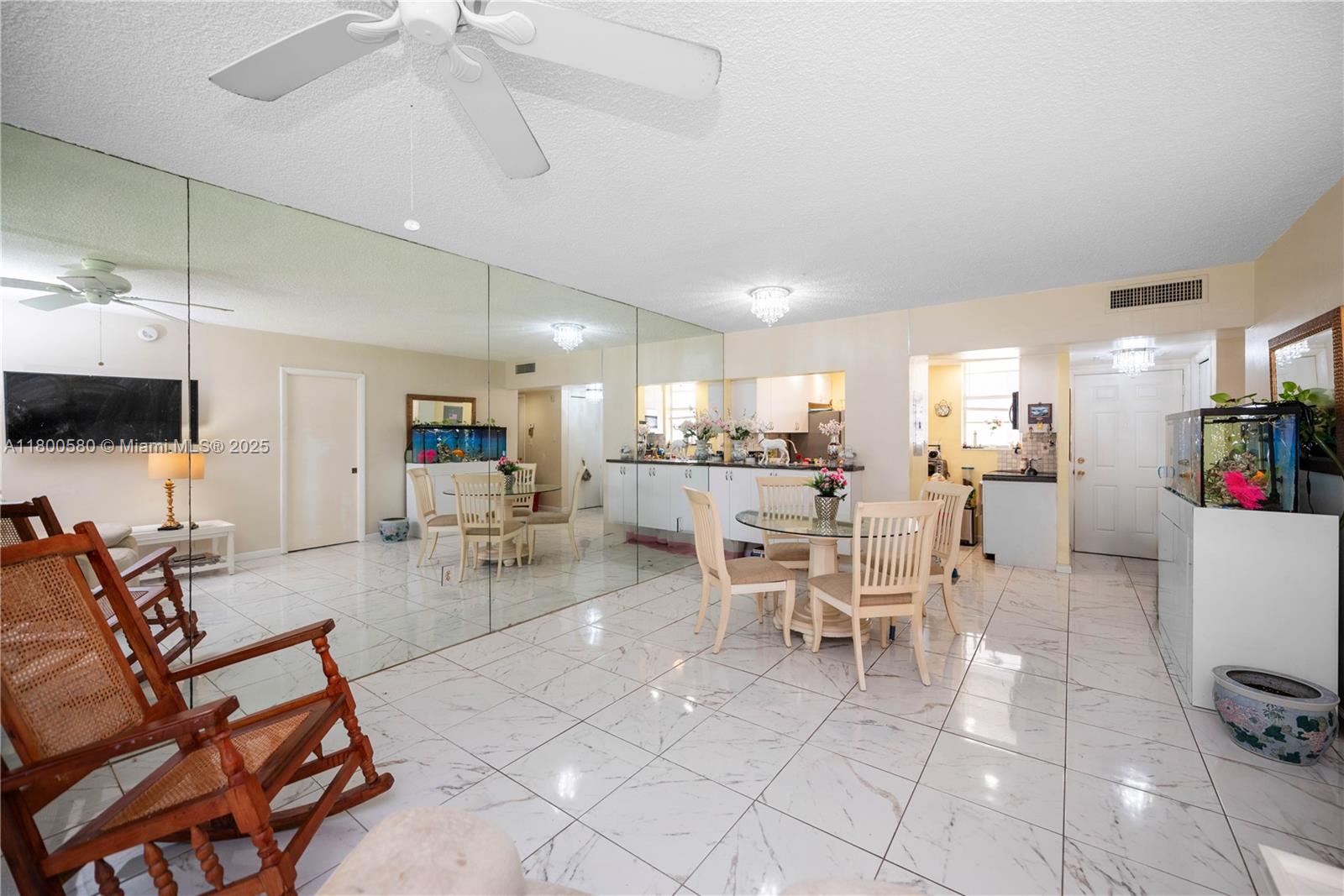 POINT EAST ONE CONDO-BLDG - Residential Lease