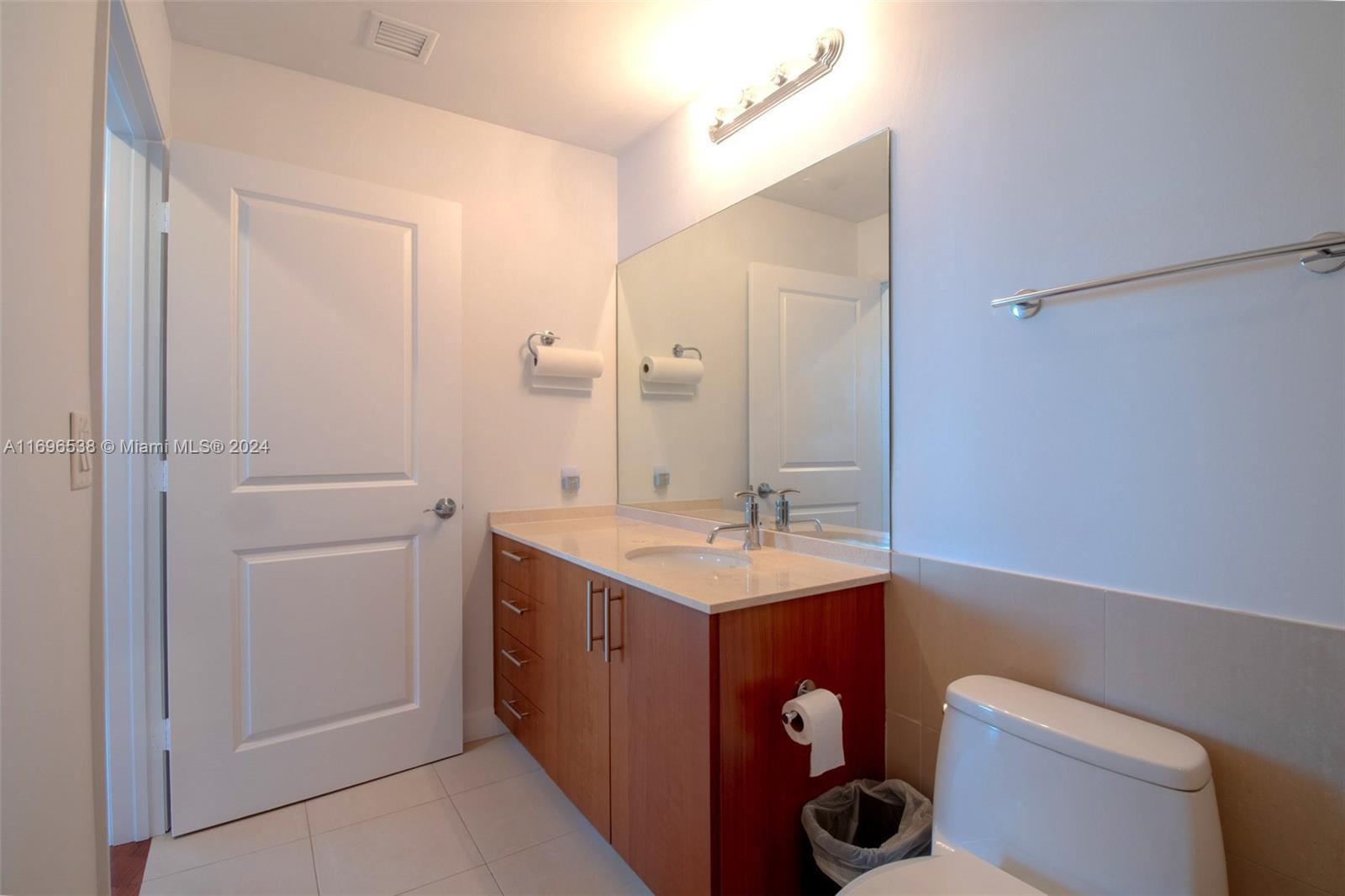 OCEAN MARINE YACHT CLUB C - Residential