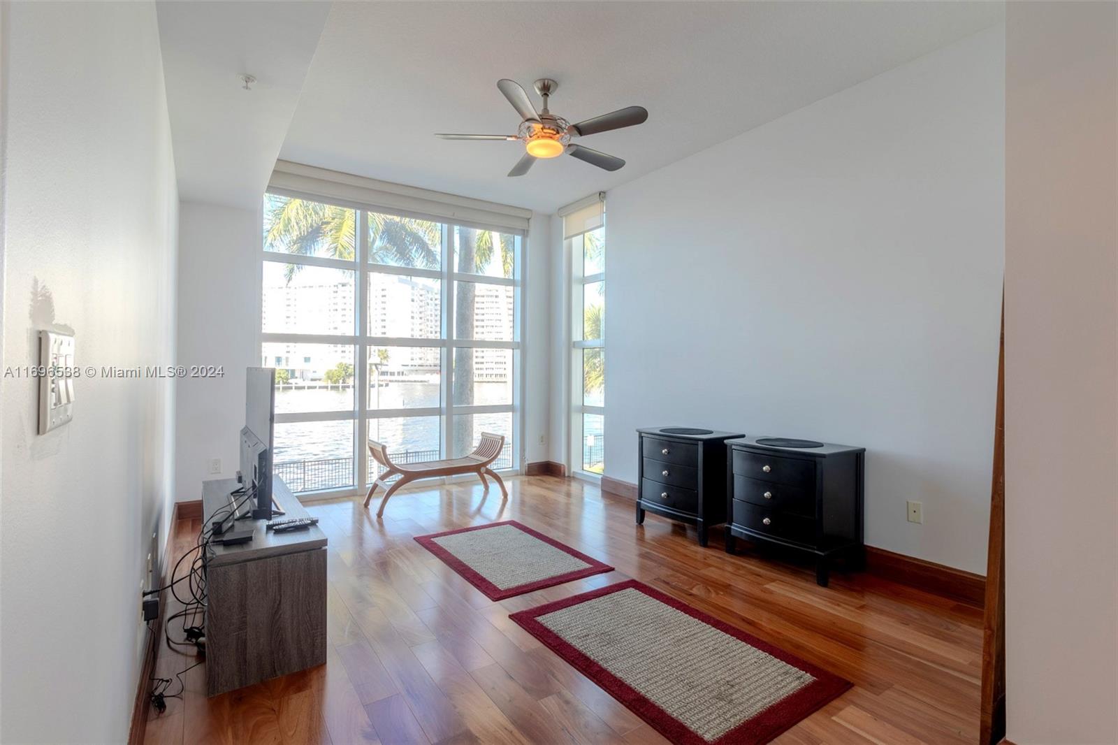 OCEAN MARINE YACHT CLUB C - Residential