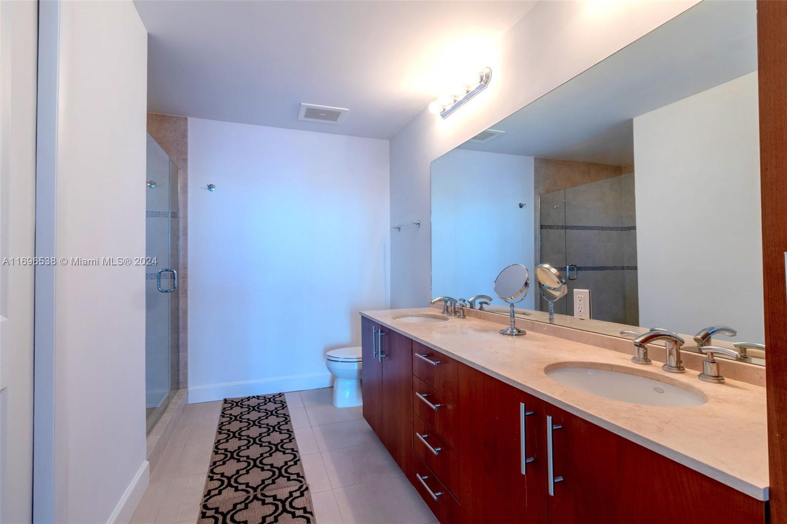 OCEAN MARINE YACHT CLUB C - Residential