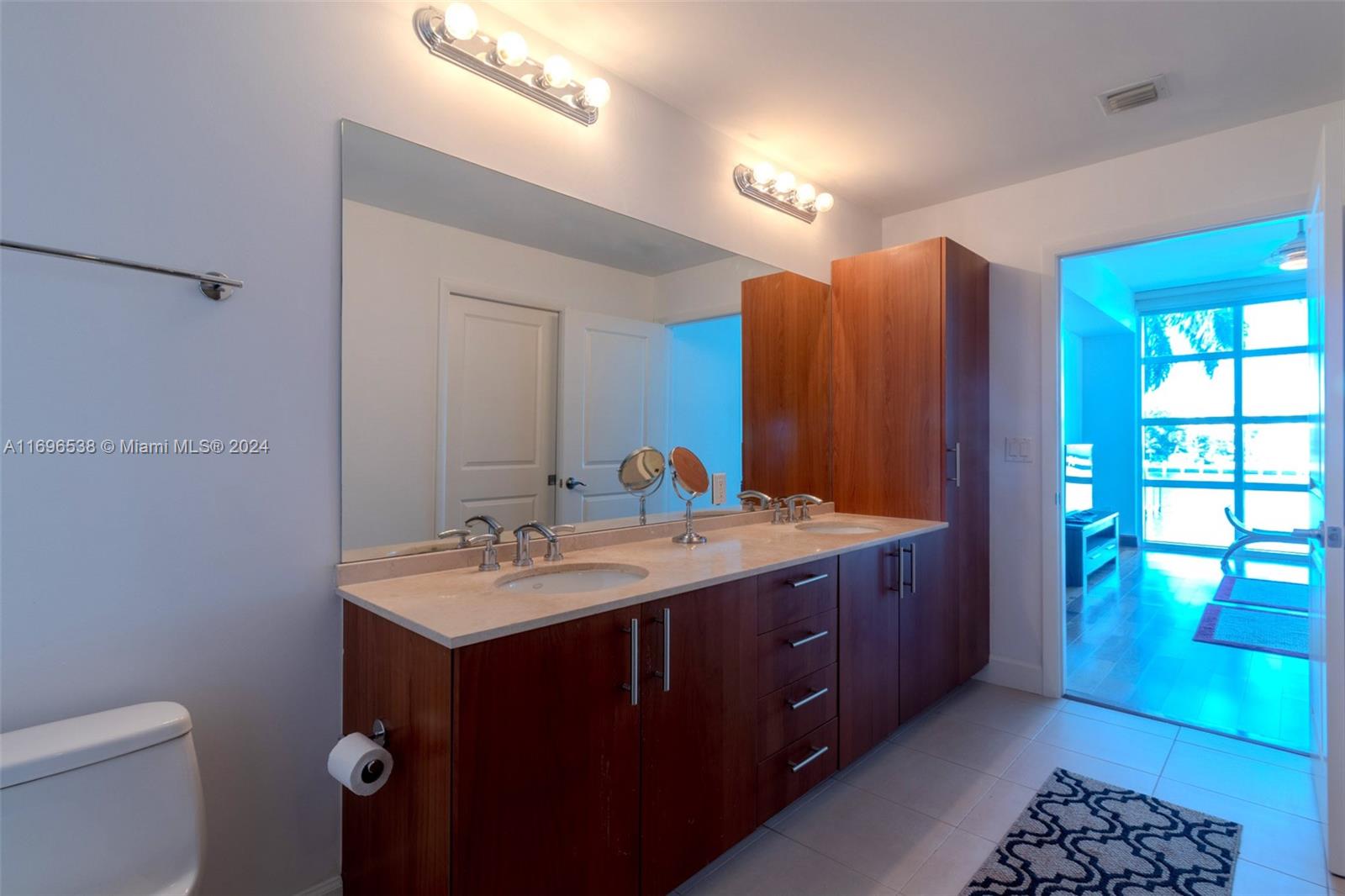 OCEAN MARINE YACHT CLUB C - Residential