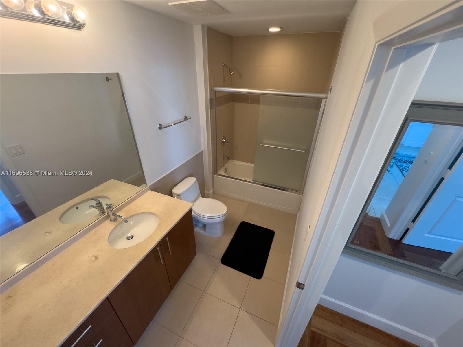 OCEAN MARINE YACHT CLUB C - Residential