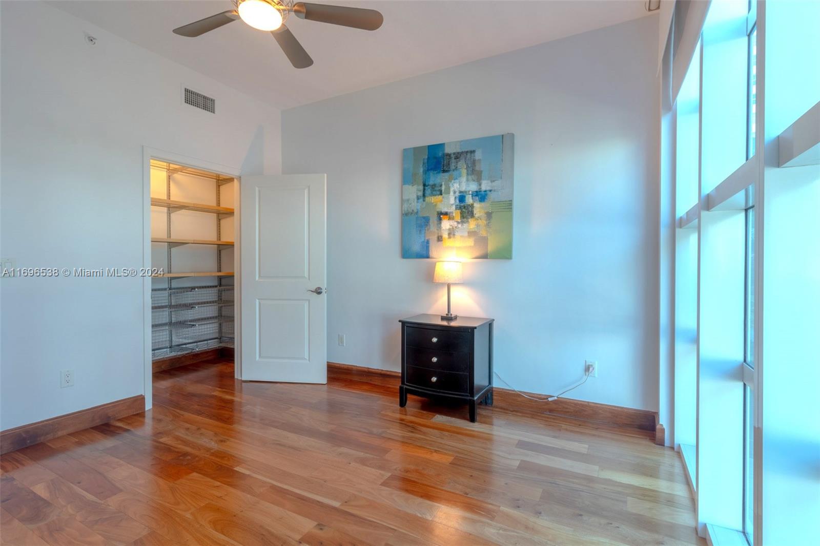 OCEAN MARINE YACHT CLUB C - Residential