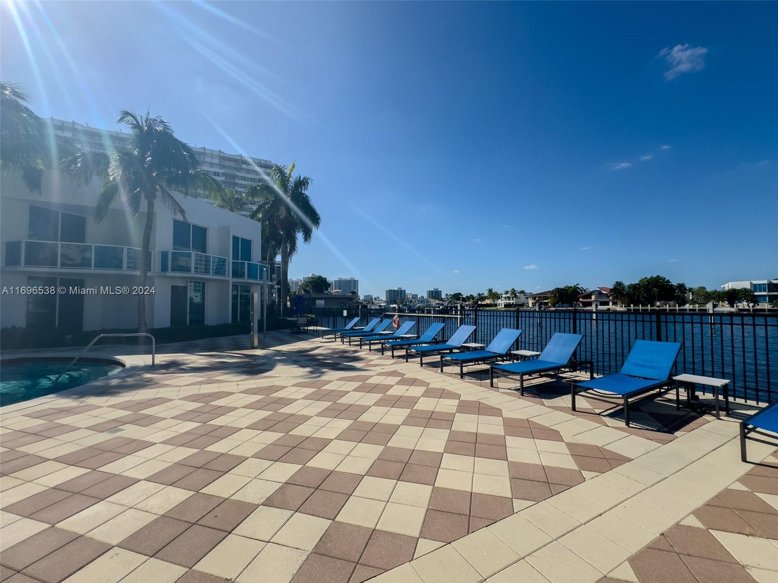 OCEAN MARINE YACHT CLUB C - Residential