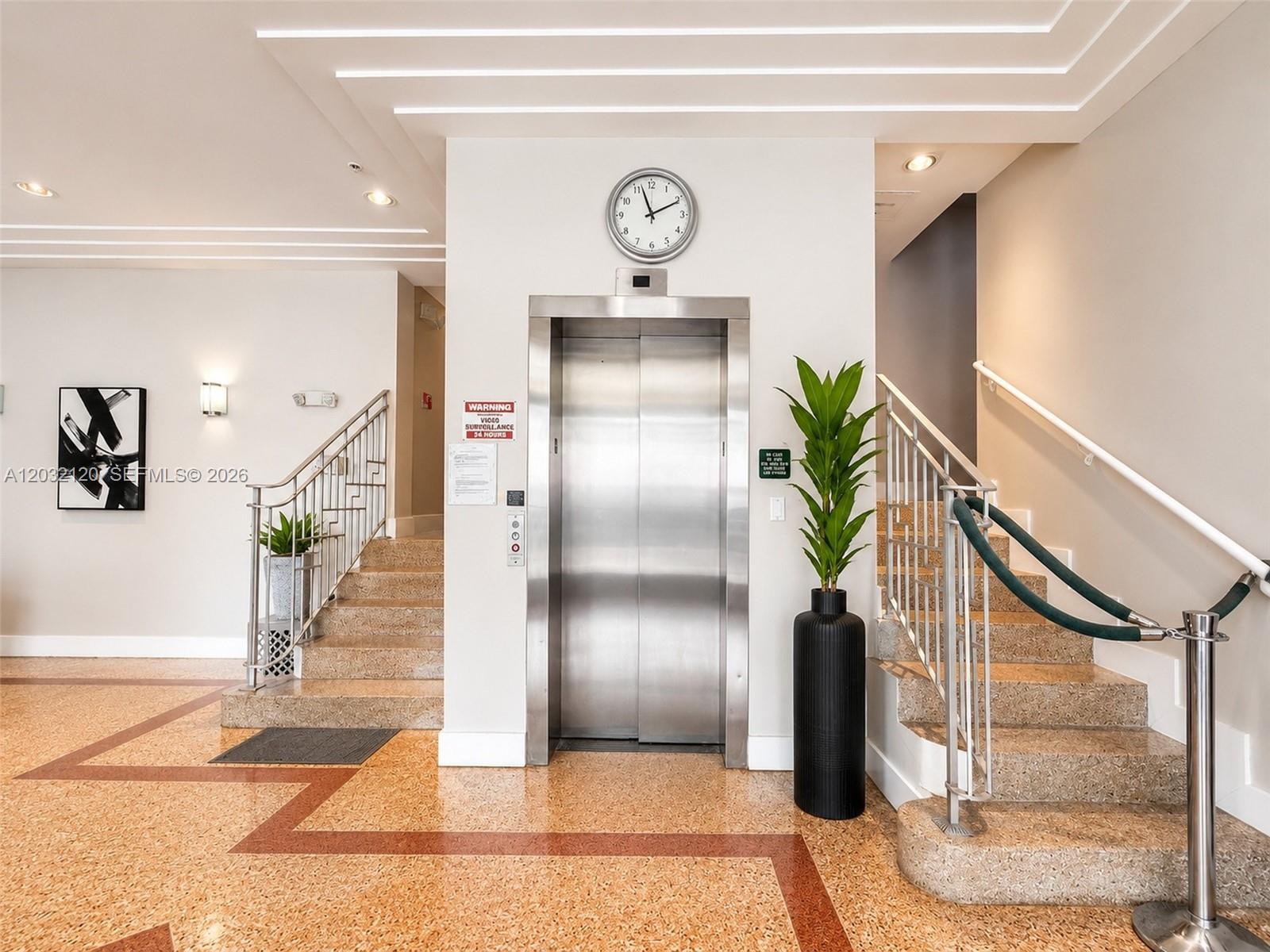 WELWORTH CONDO - Residential
