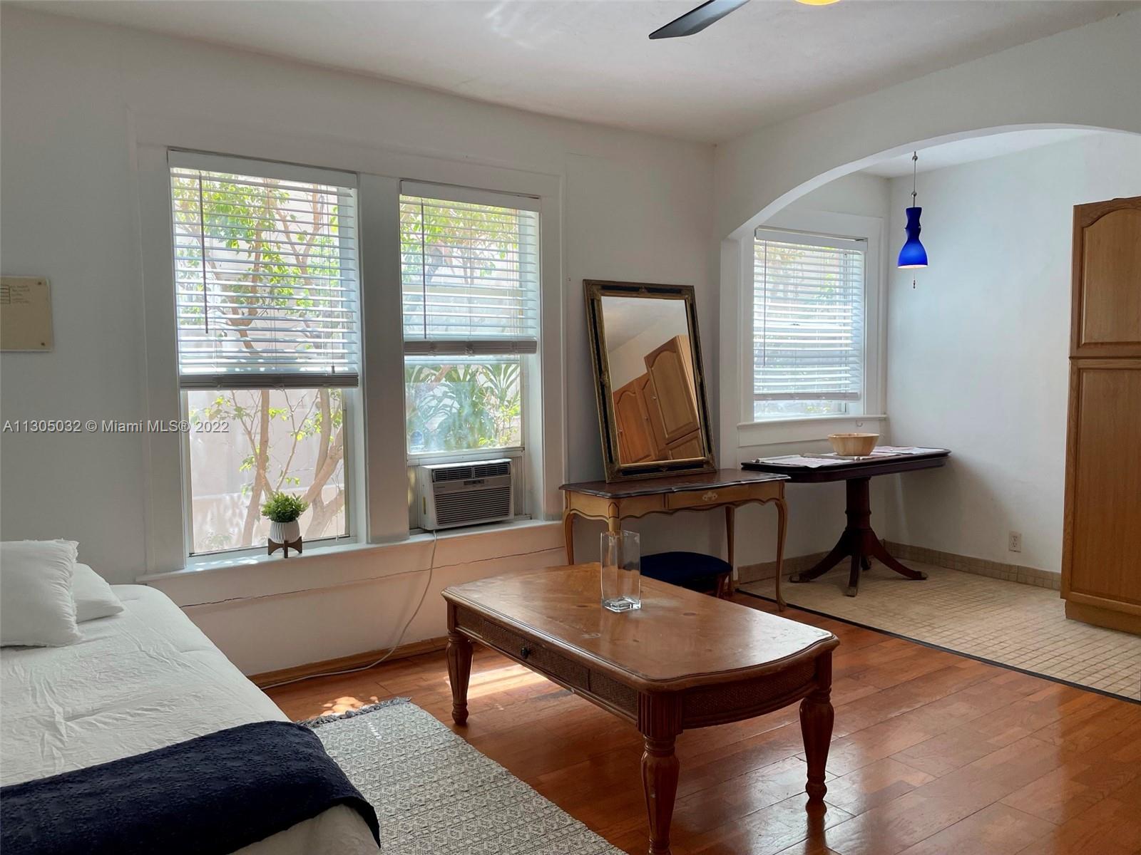 SEVILLA CONDO - Residential