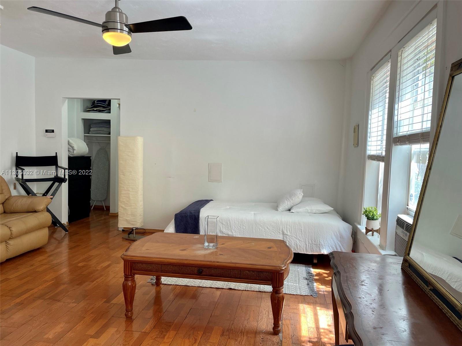 SEVILLA CONDO - Residential