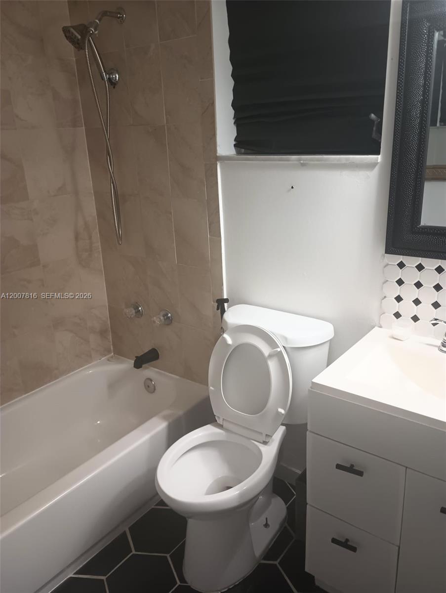 WILTON TERRACE CONDO - Residential
