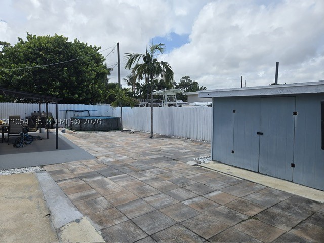 LAUREL HILLS - Residential