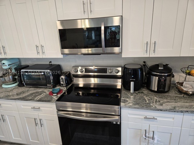 LAUREL HILLS - Residential