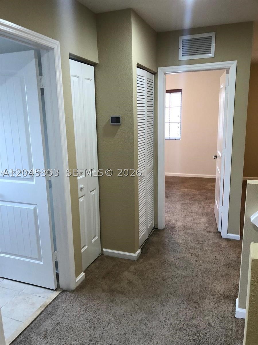 MANDARIN LAKES - Residential Lease