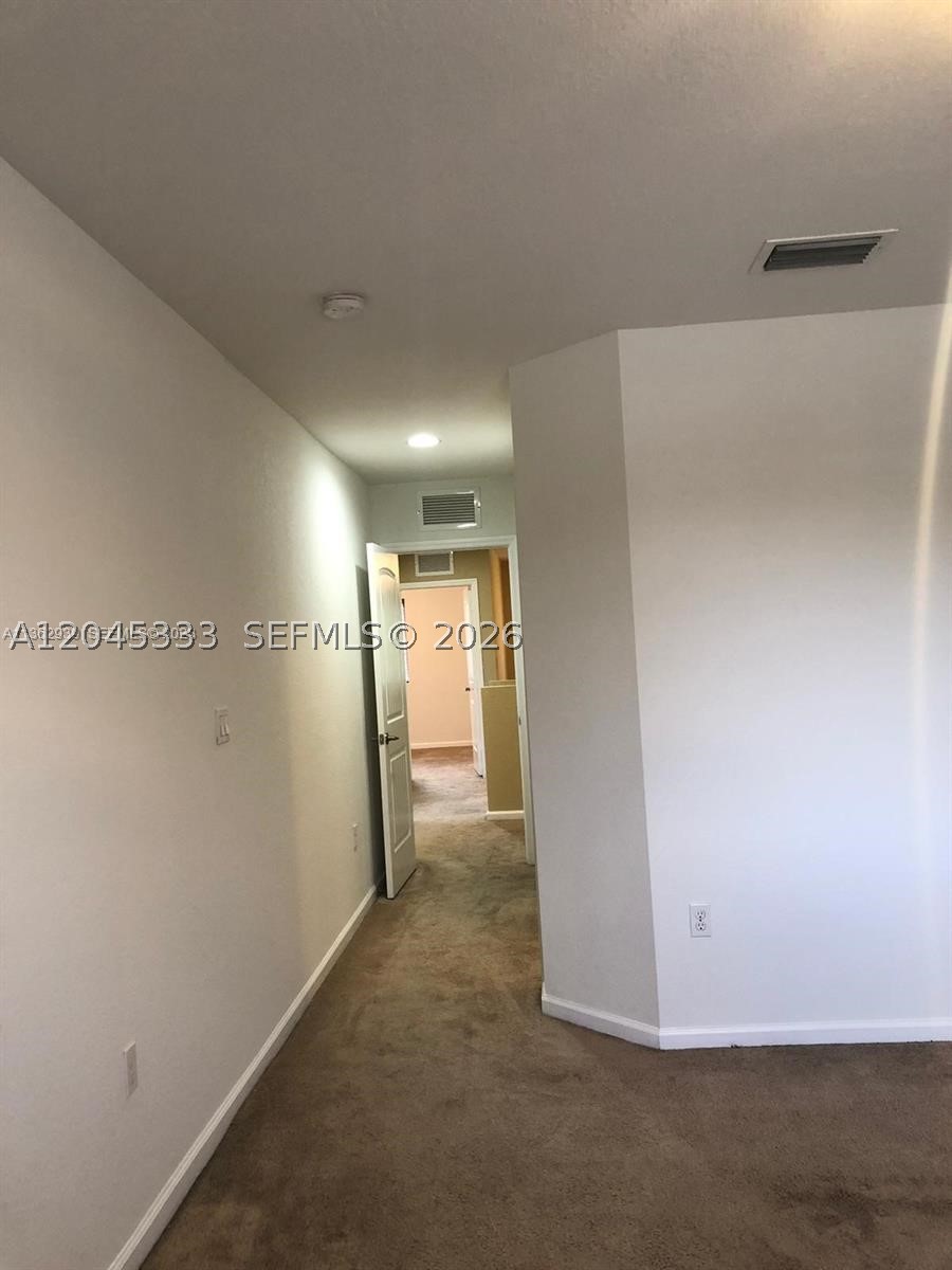 MANDARIN LAKES - Residential Lease
