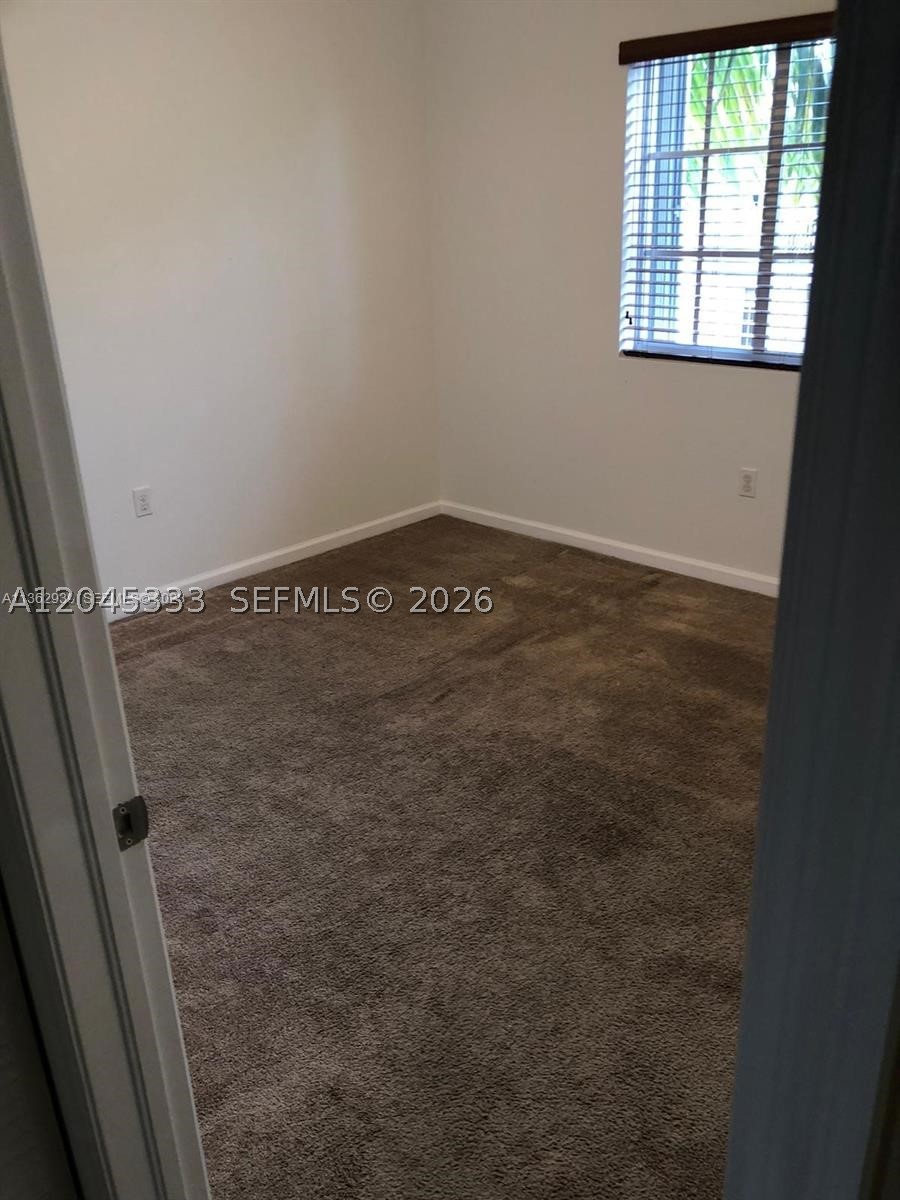 MANDARIN LAKES - Residential Lease