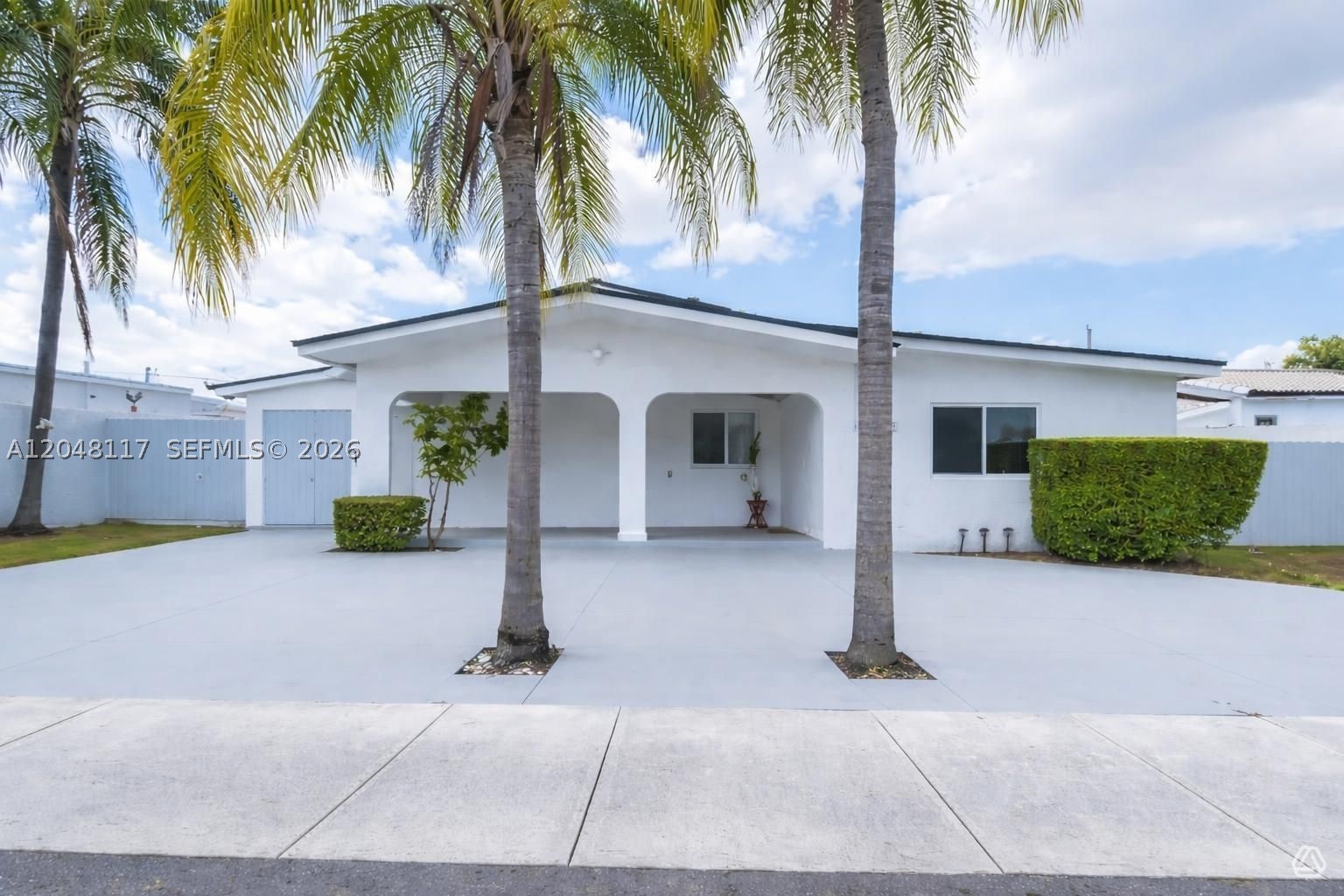 FLAGLER LAWN - Residential