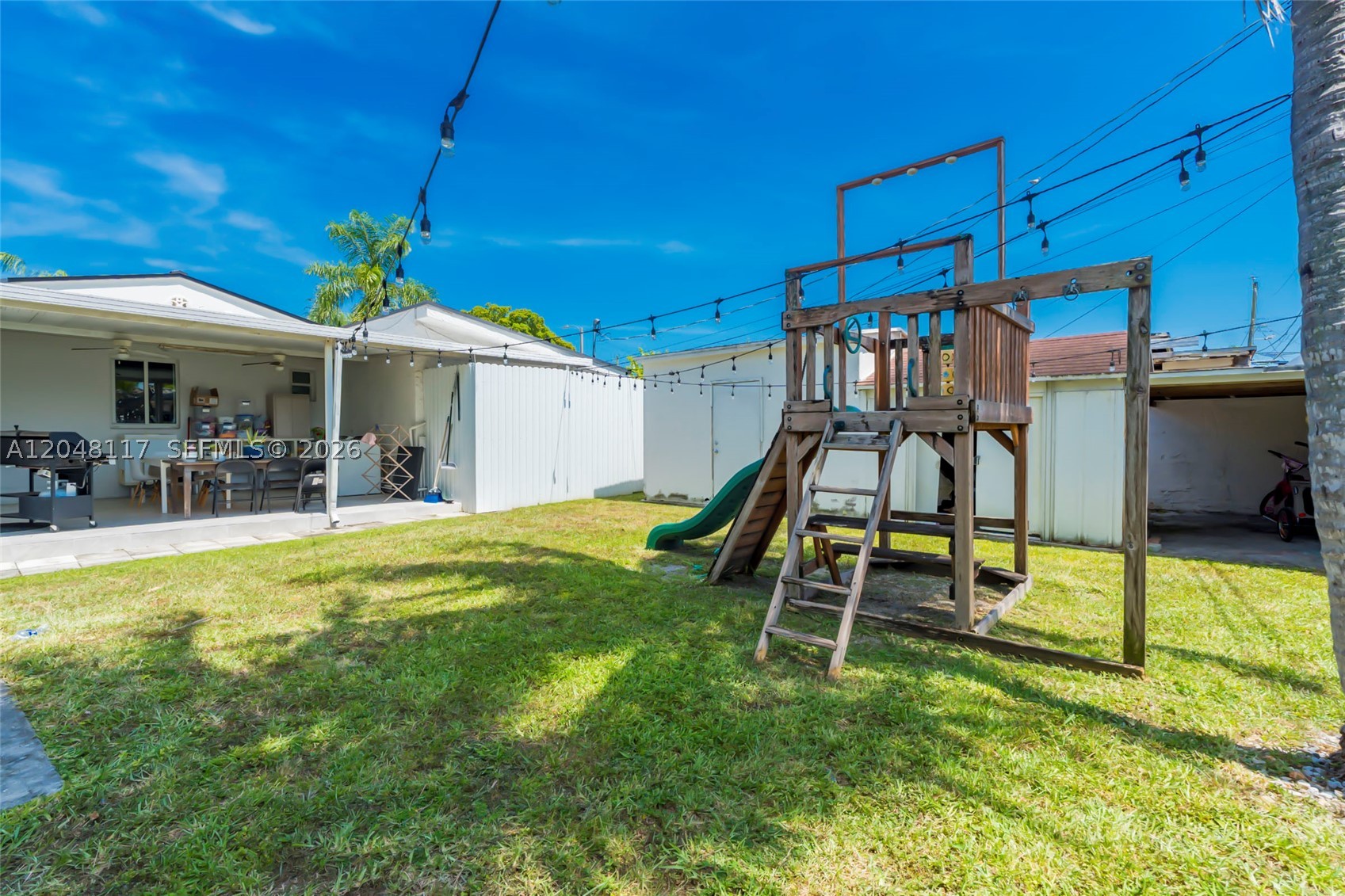 FLAGLER LAWN - Residential