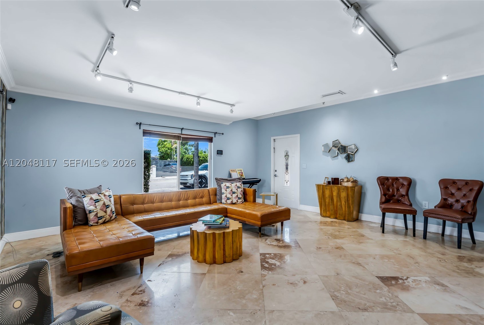 FLAGLER LAWN - Residential