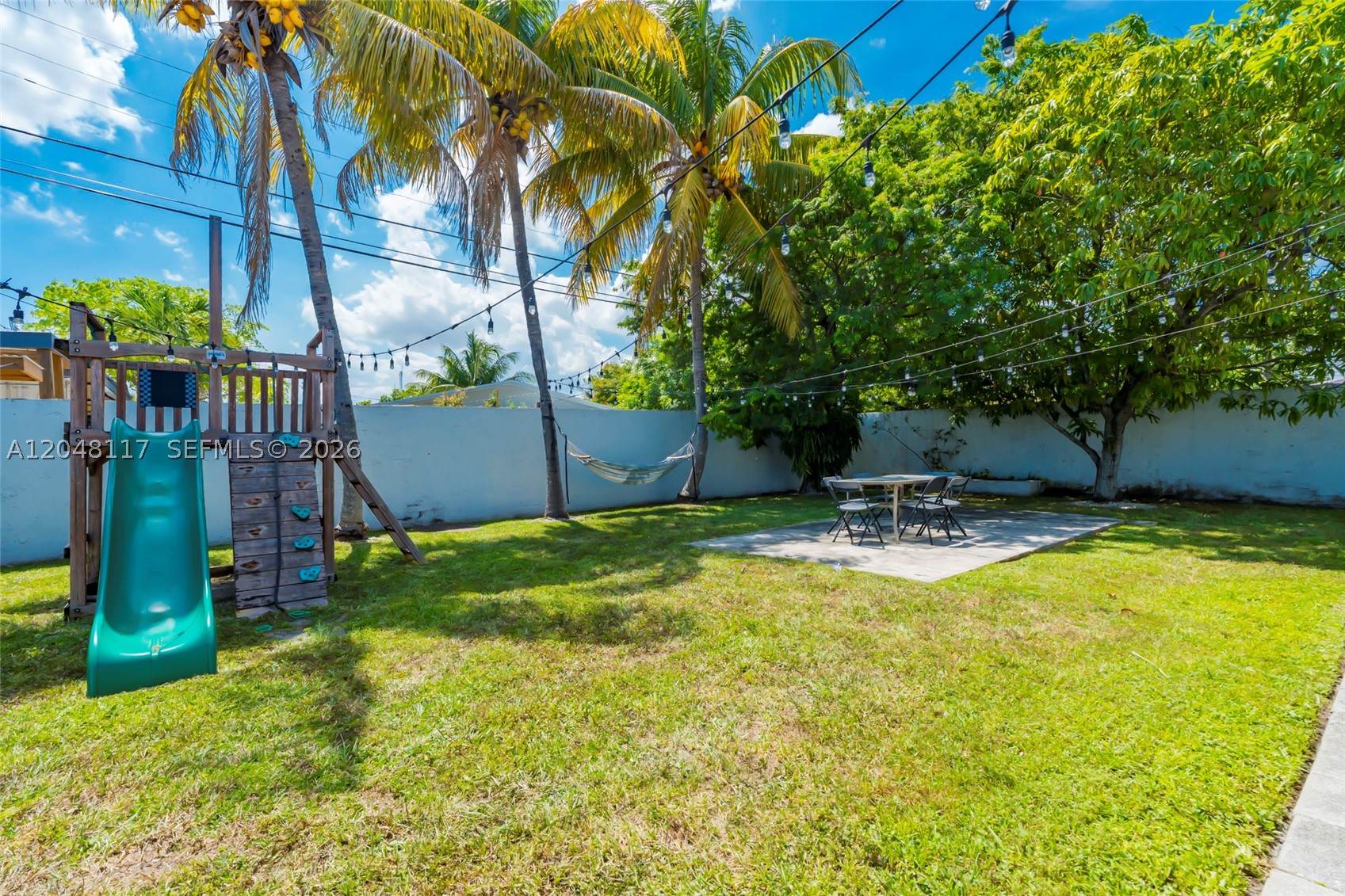 FLAGLER LAWN - Residential