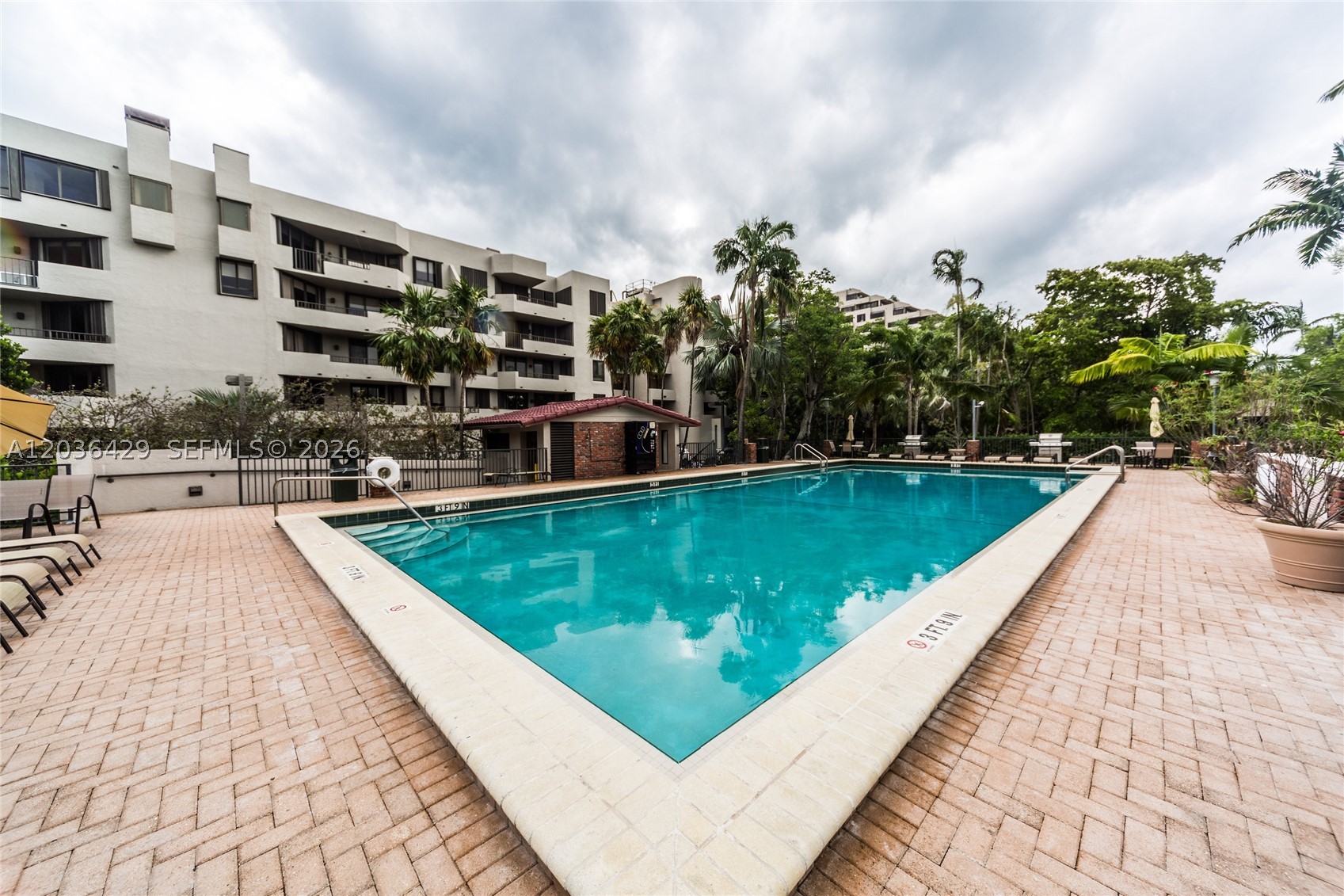 KEY COLONY NO 4 CONDO - Residential