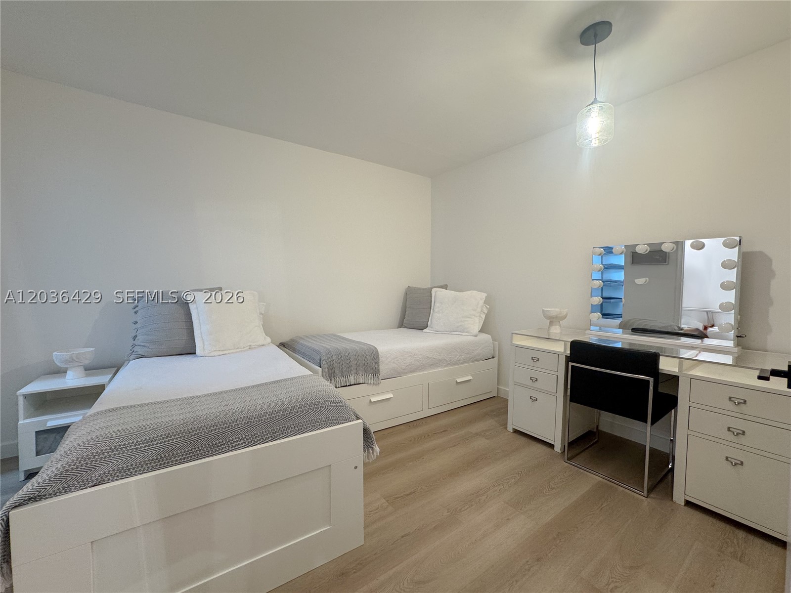 KEY COLONY NO 4 CONDO - Residential