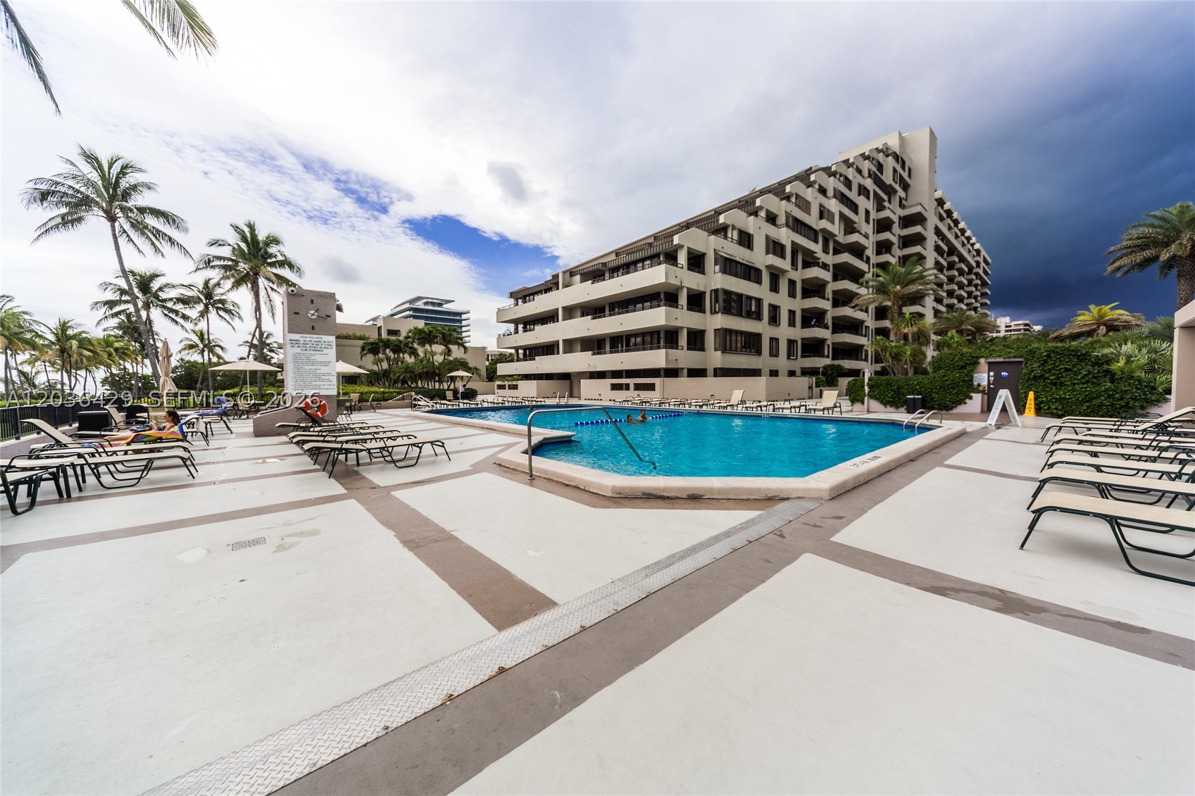 KEY COLONY NO 4 CONDO - Residential