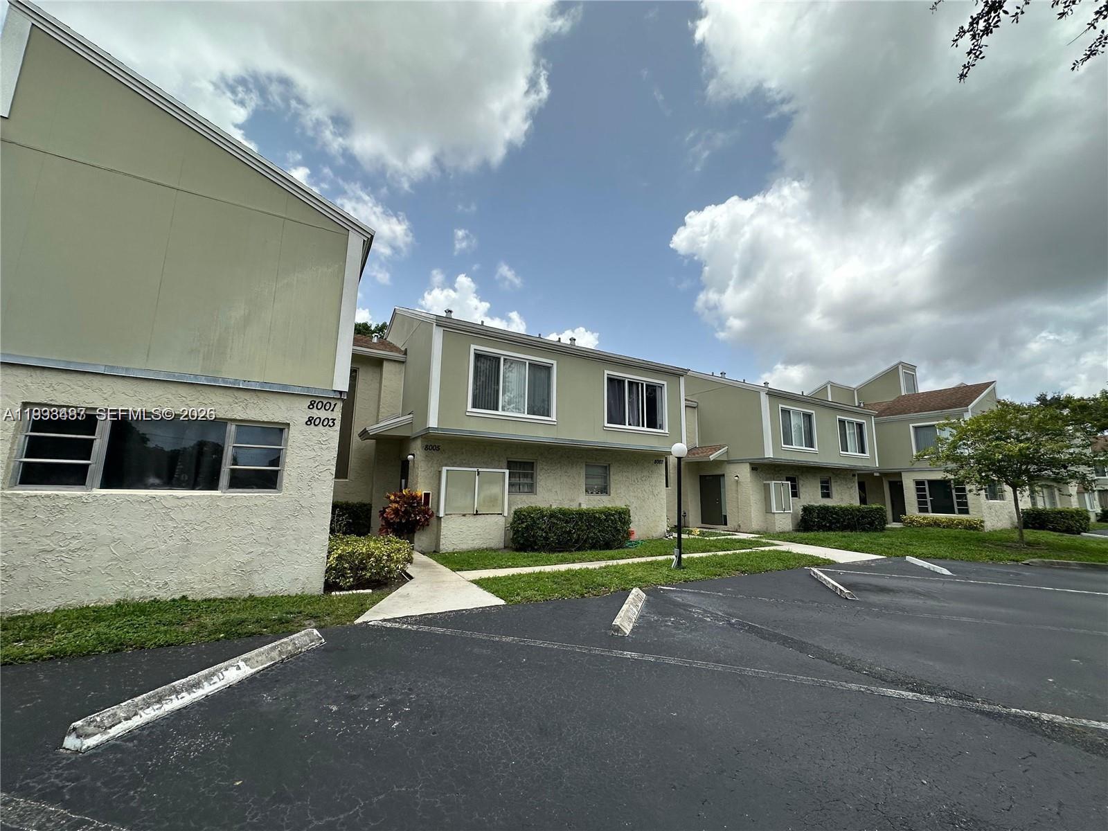 SANDPEBBLES TOWNHOUSE CON - Residential