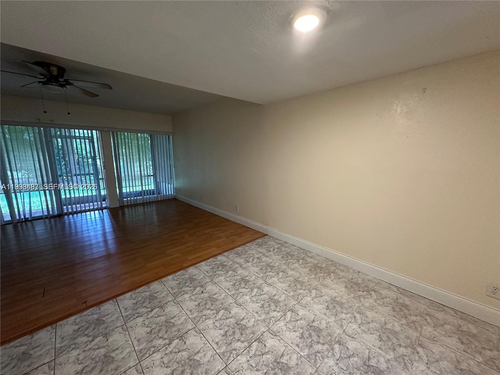 SANDPEBBLES TOWNHOUSE CON - Residential
