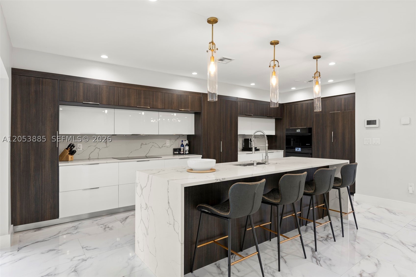 COUNTRY CLUB OF MIAMI EST - Residential