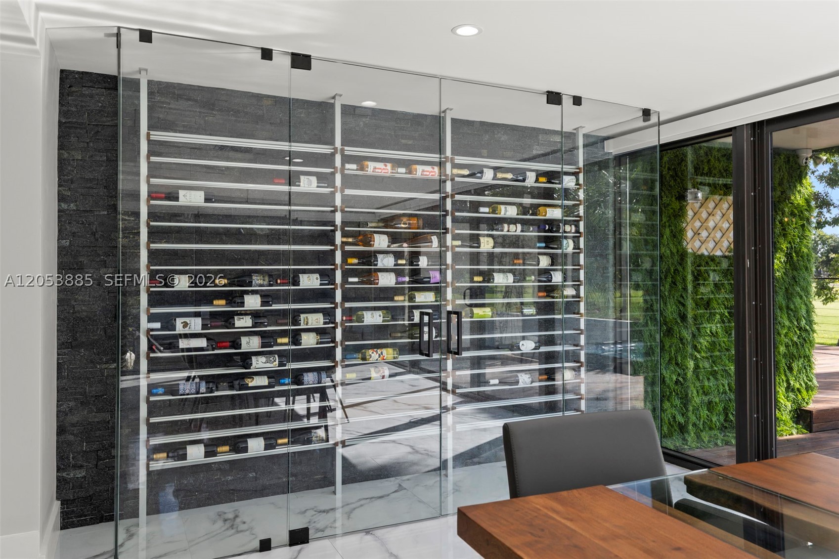 COUNTRY CLUB OF MIAMI EST - Residential
