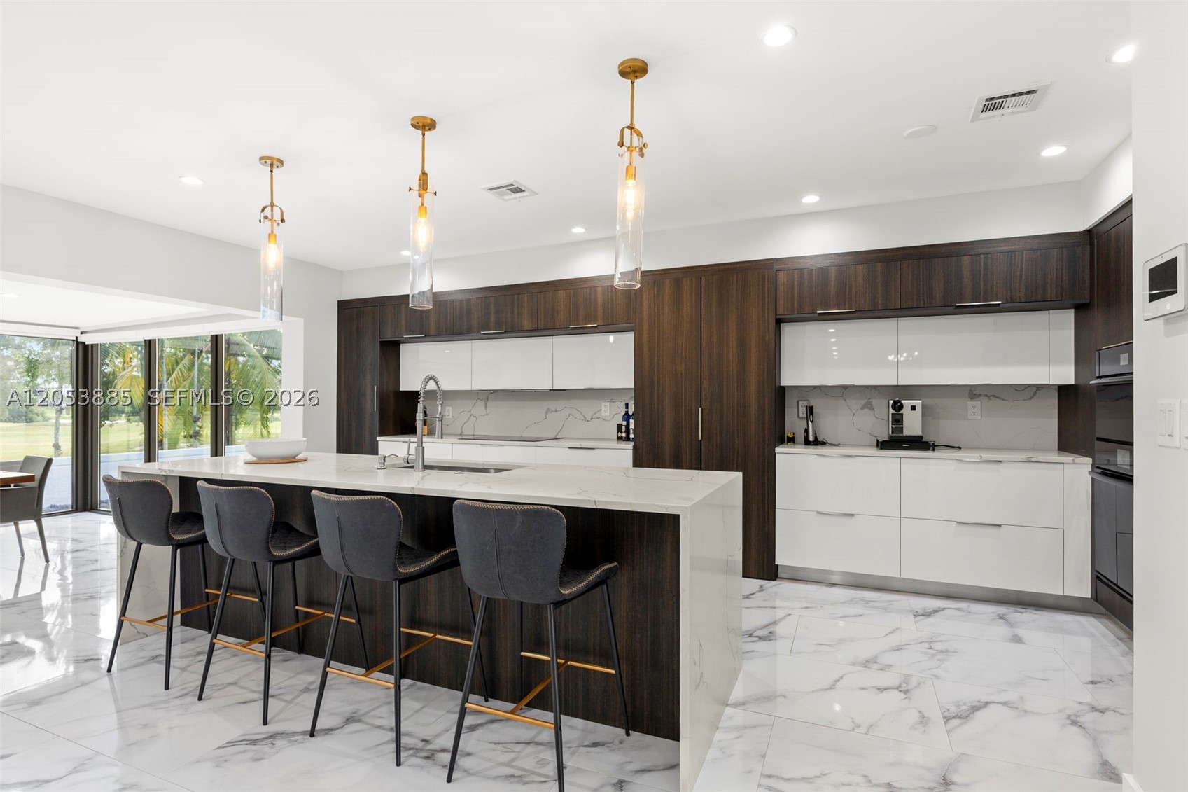 COUNTRY CLUB OF MIAMI EST - Residential