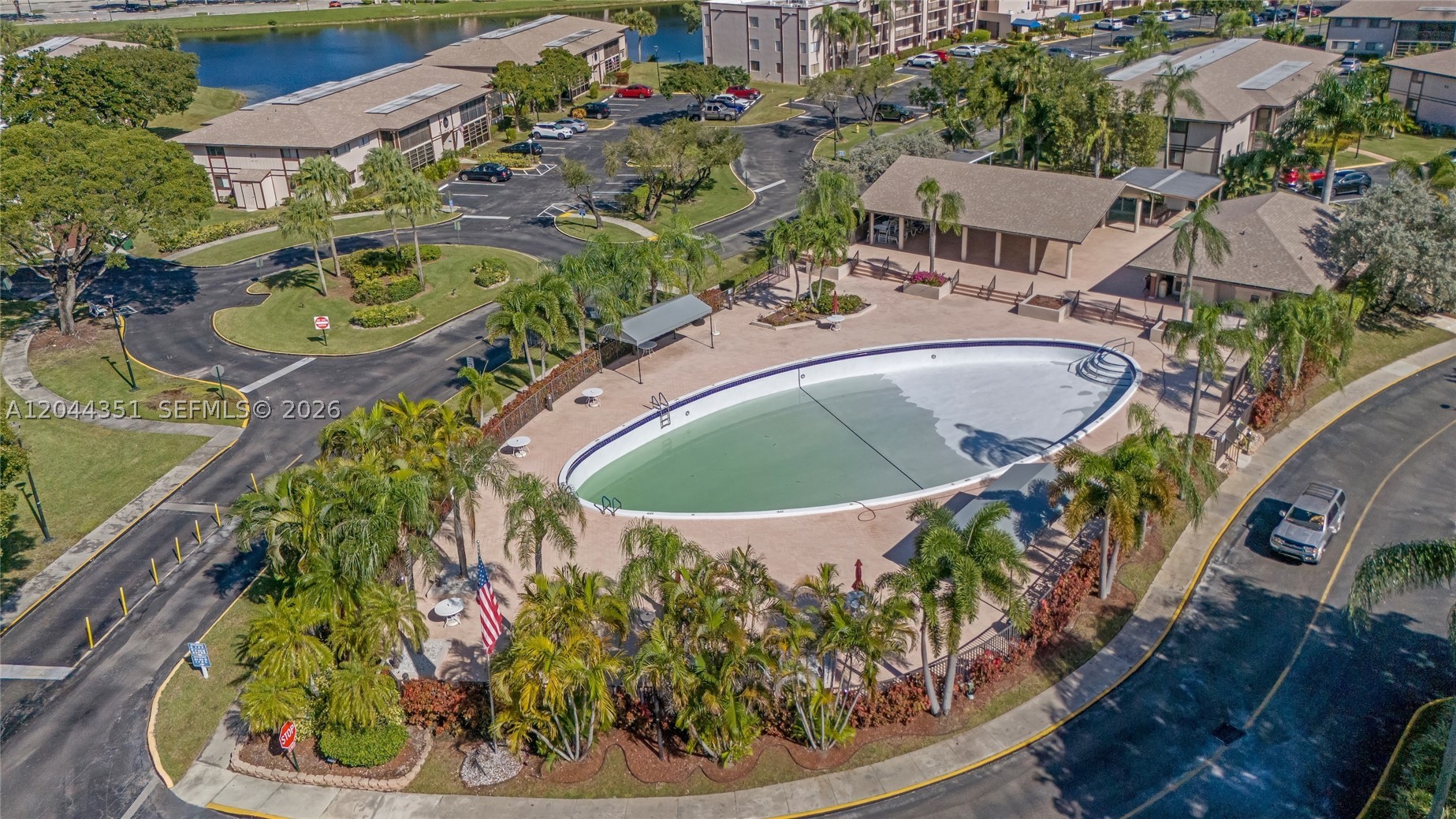 BELFORT CONDOMINIUM - Residential