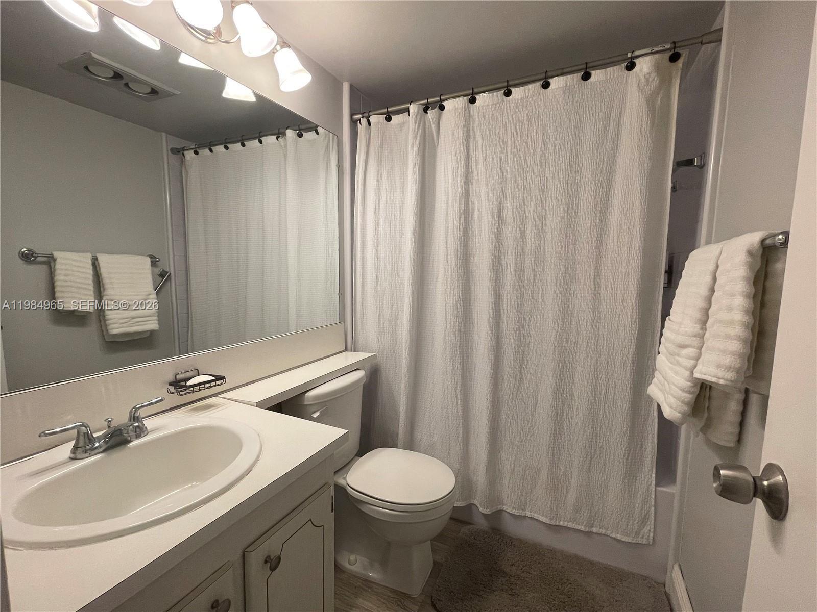 MARKHAM M CONDO - Residential