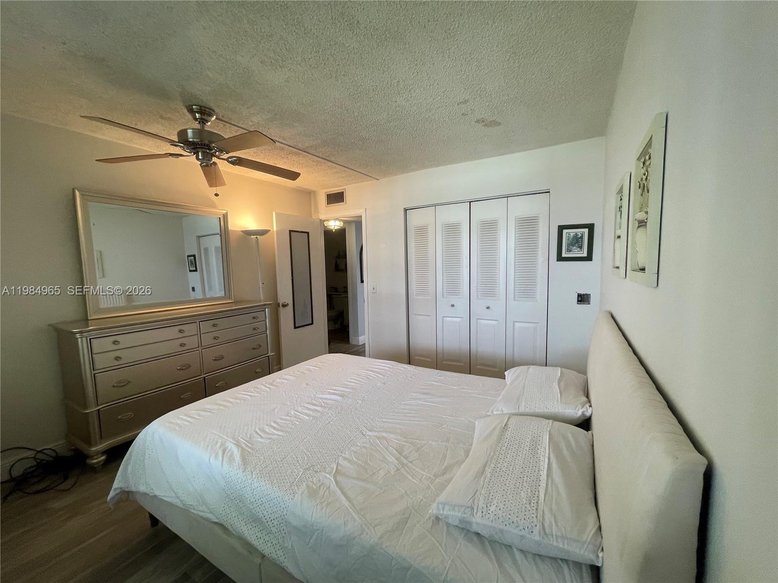 MARKHAM M CONDO - Residential