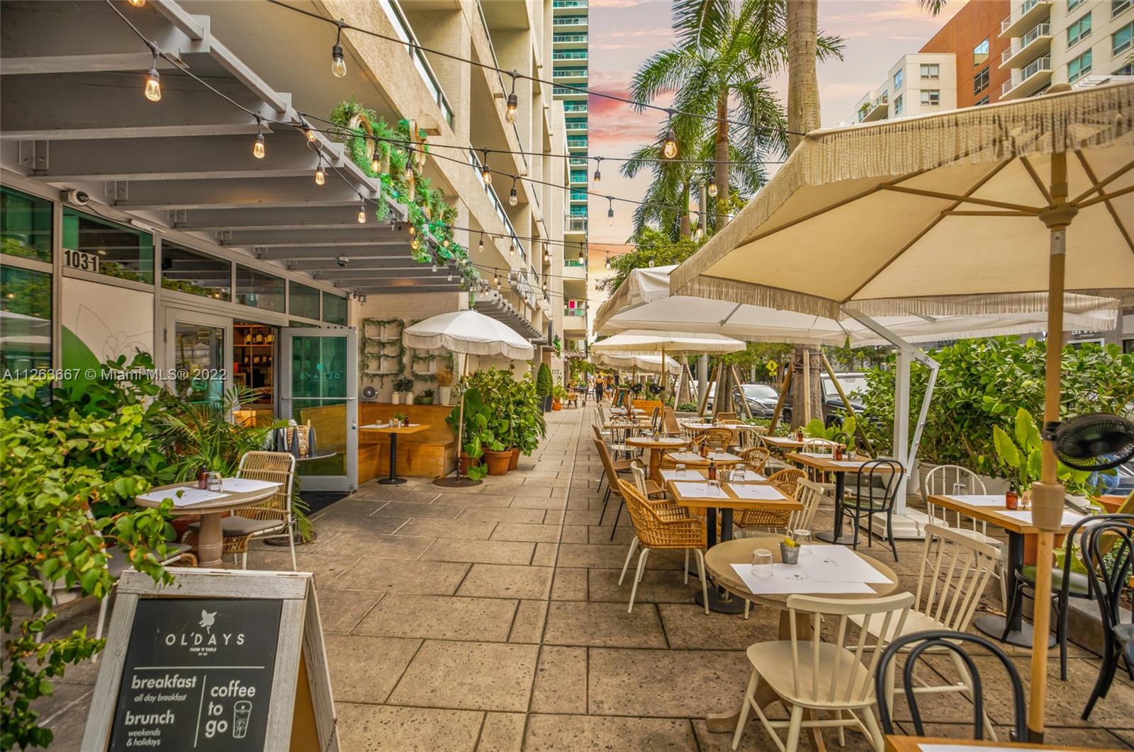 MIDBLOCK MIAMI CONDO - Residential Lease
