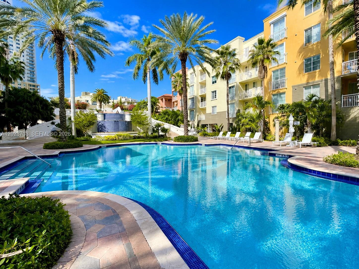 THE COURTS AT SOUTH BEACH - Residential