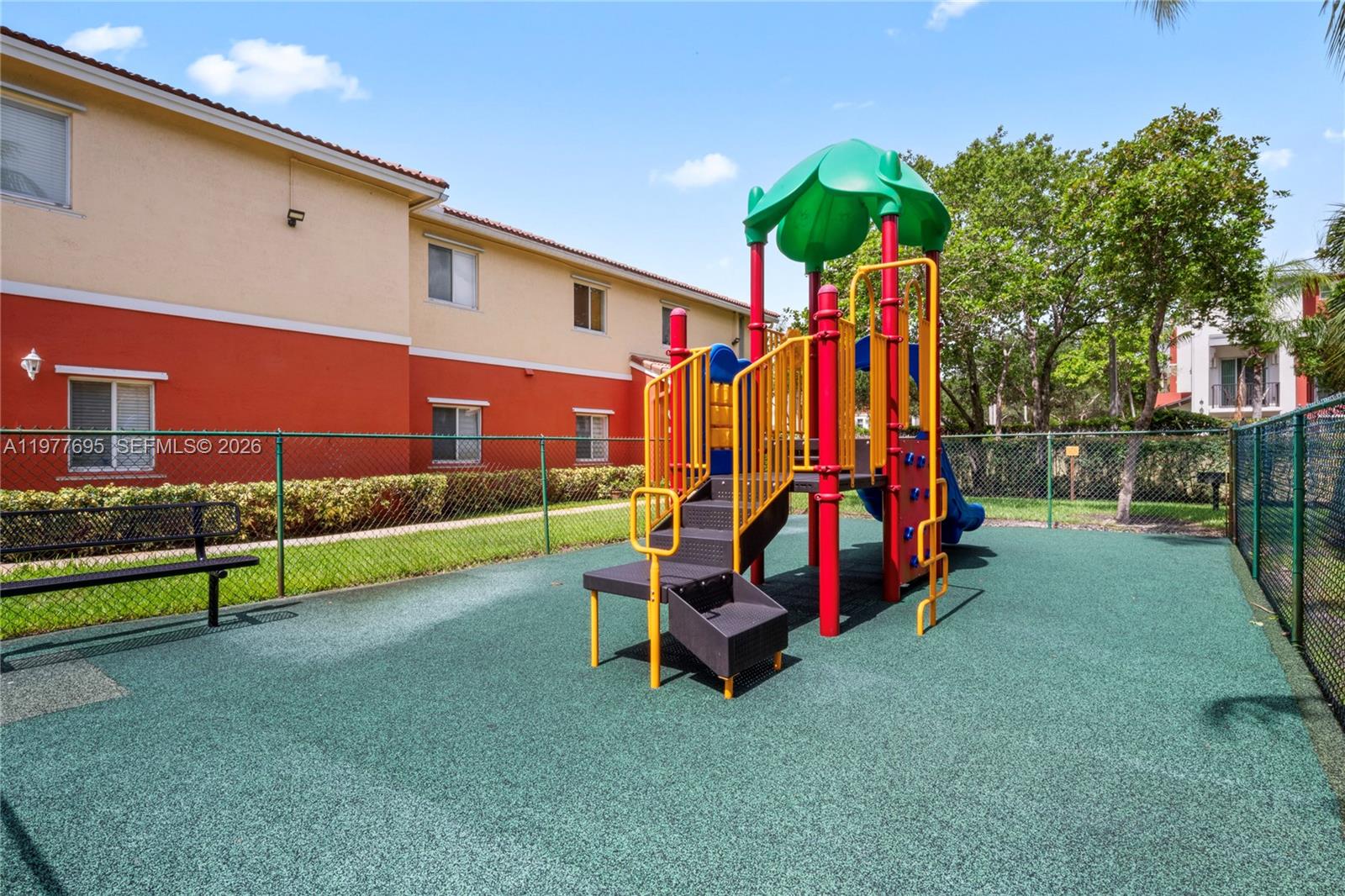 VILLAS OF PALOMINO CONDO - Residential