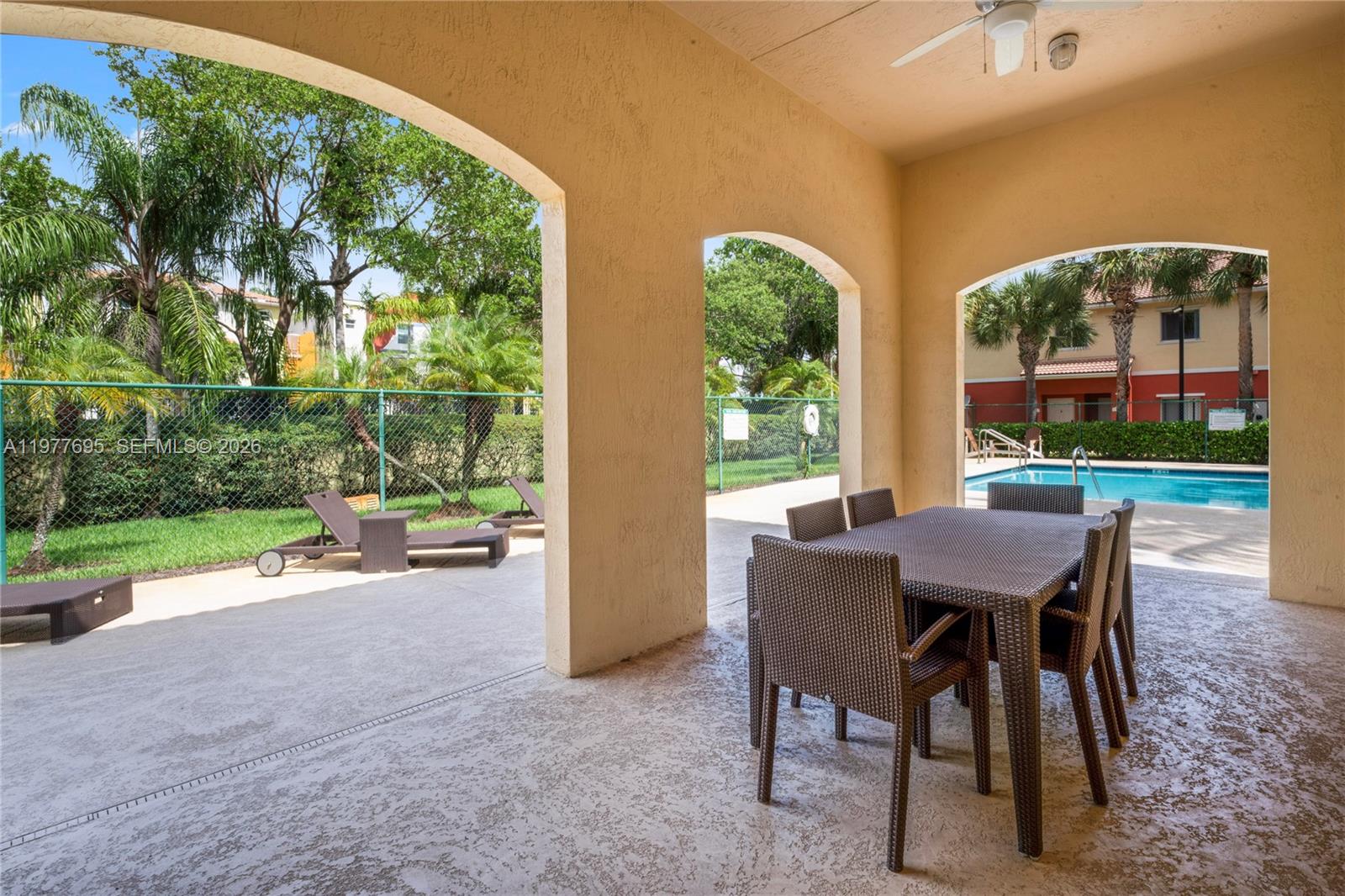 VILLAS OF PALOMINO CONDO - Residential