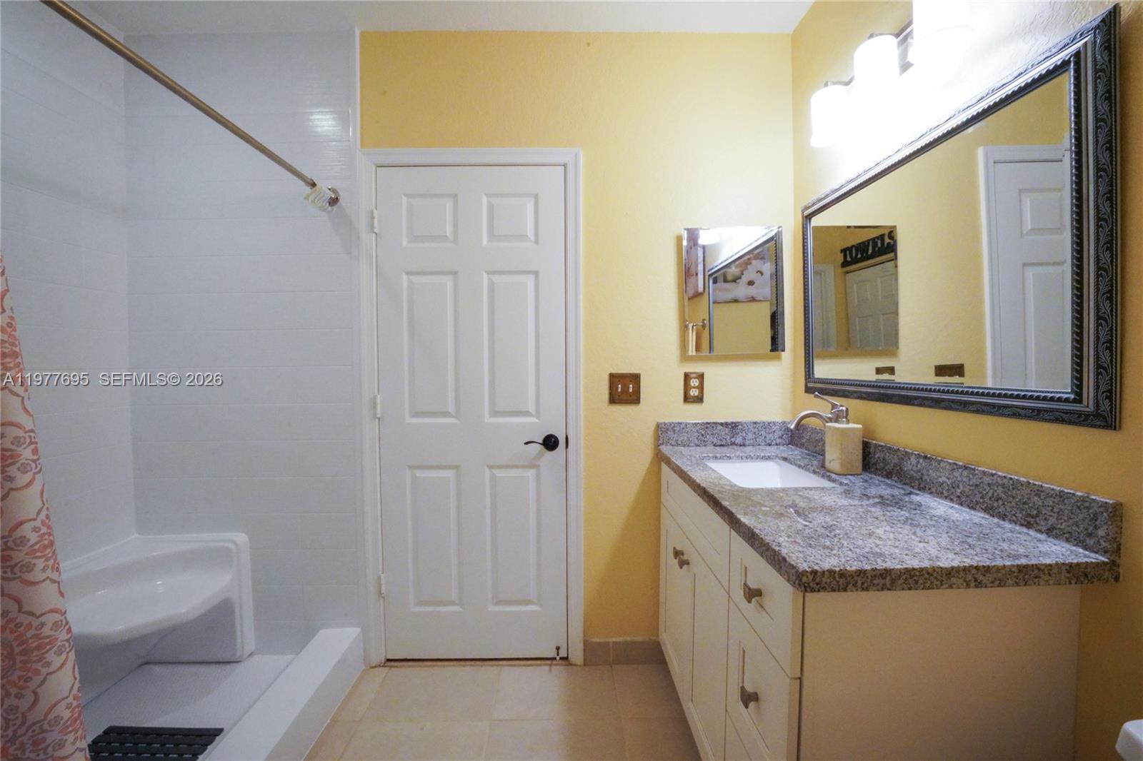 VILLAS OF PALOMINO CONDO - Residential