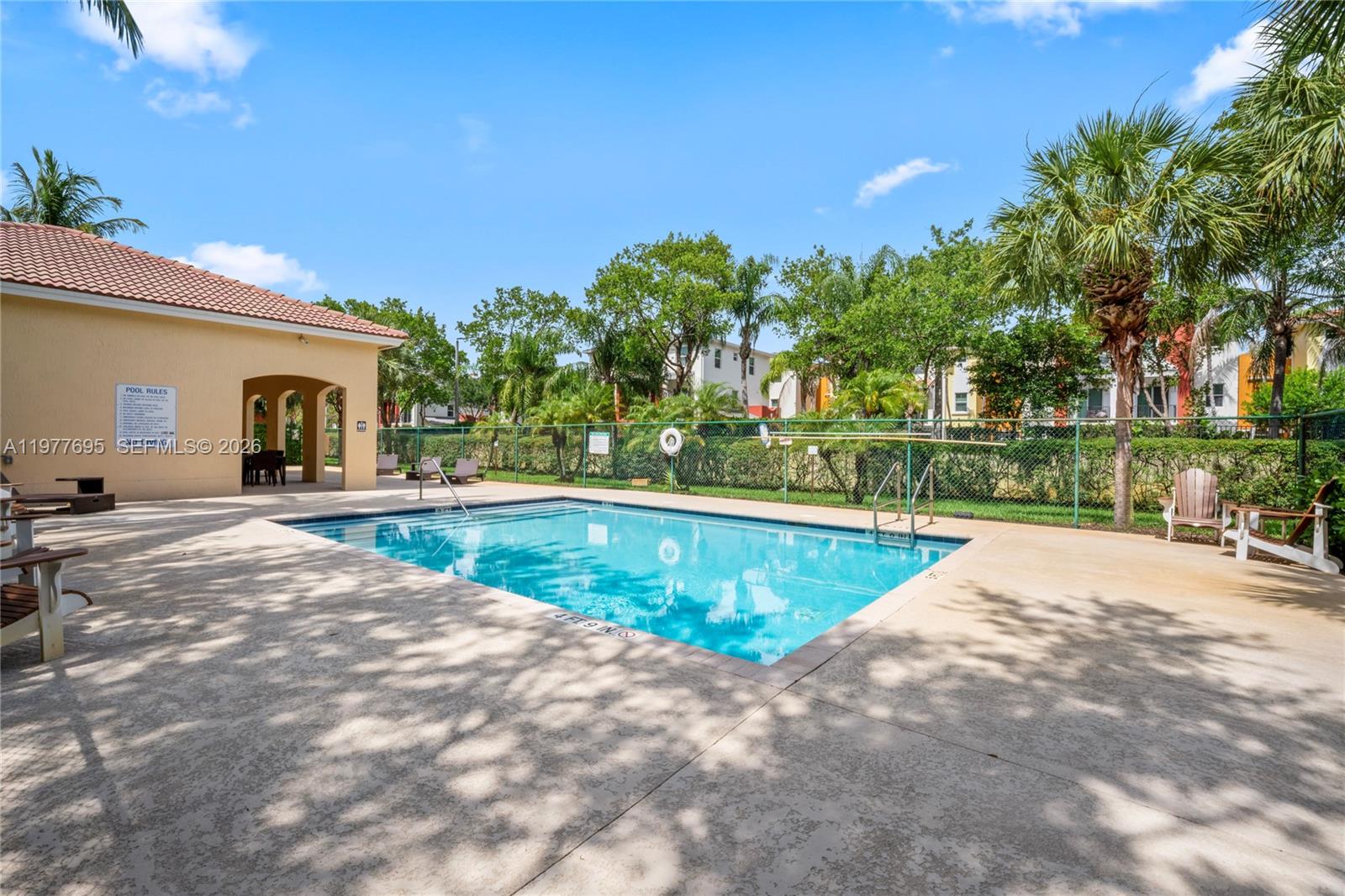 VILLAS OF PALOMINO CONDO - Residential