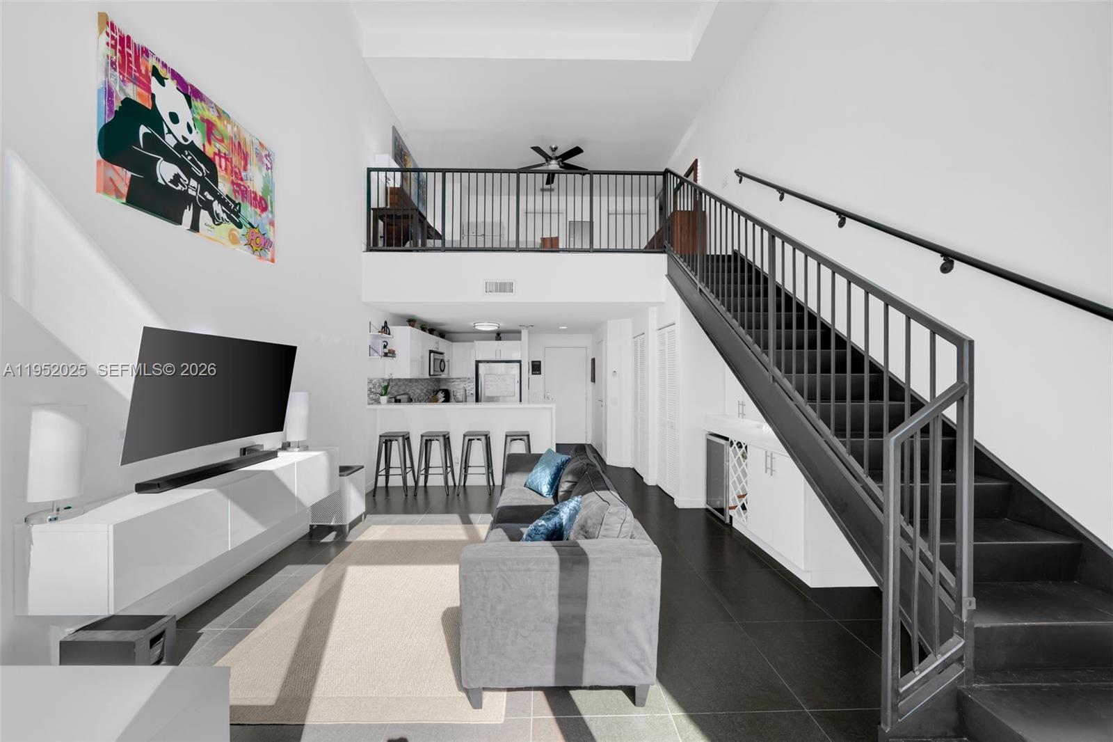 MET 1 CONDO - Residential