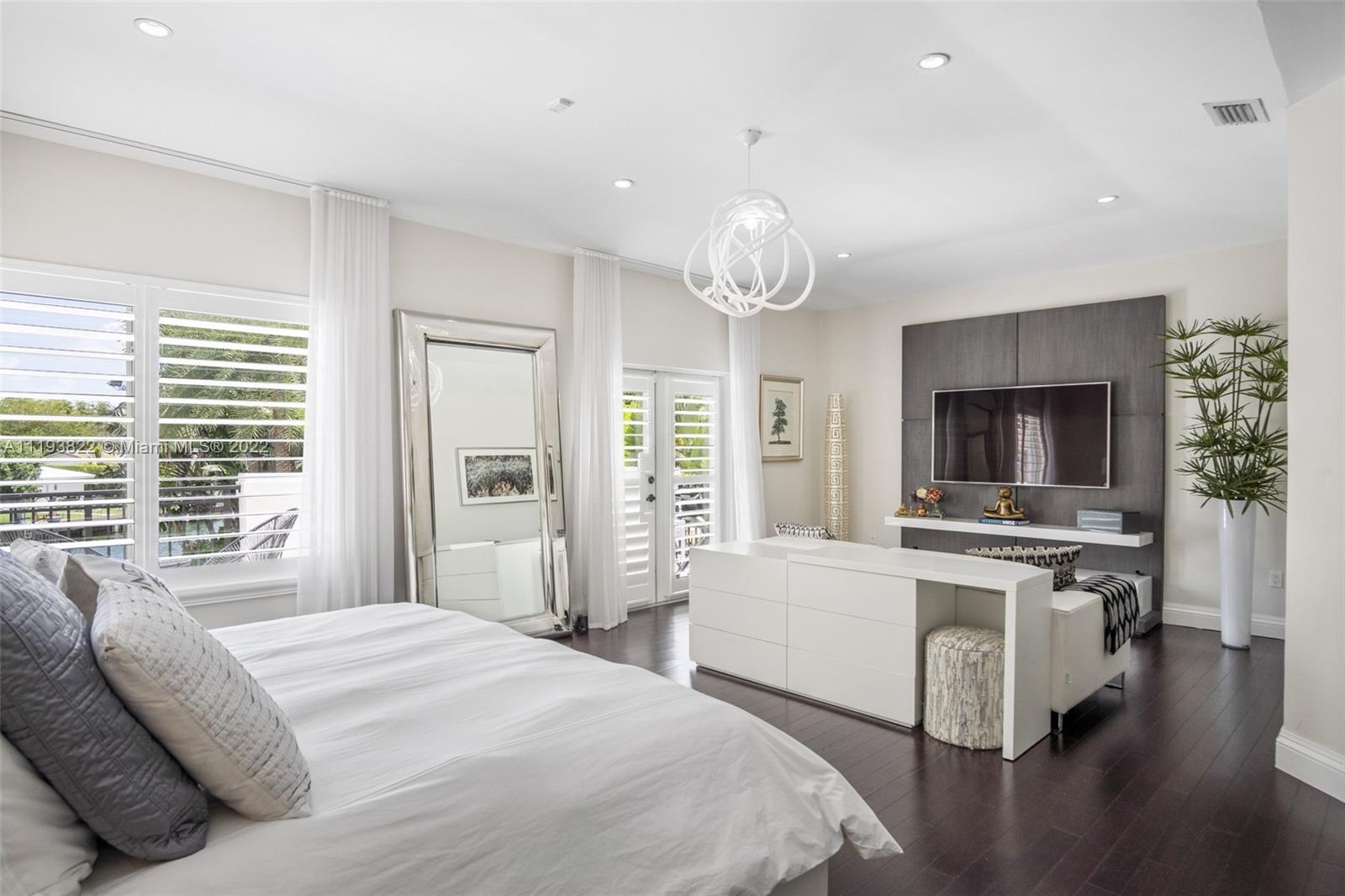 CORAL BAY SEC C - Residential