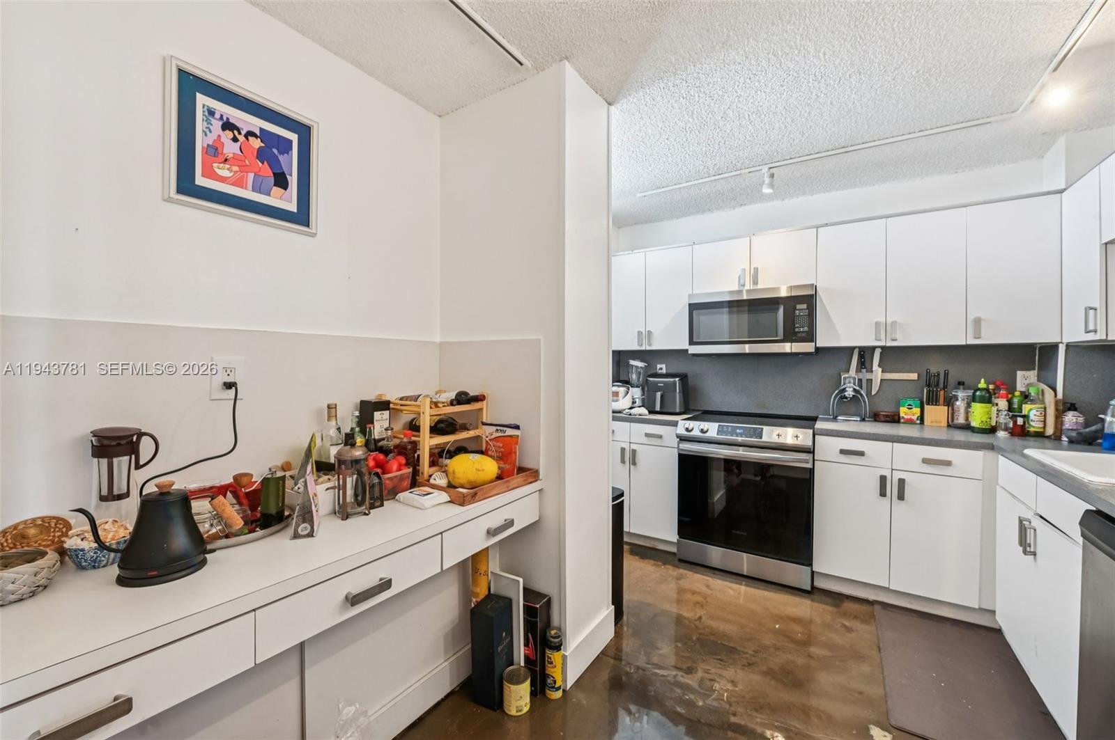 OCEAN PARK CONDO - Residential