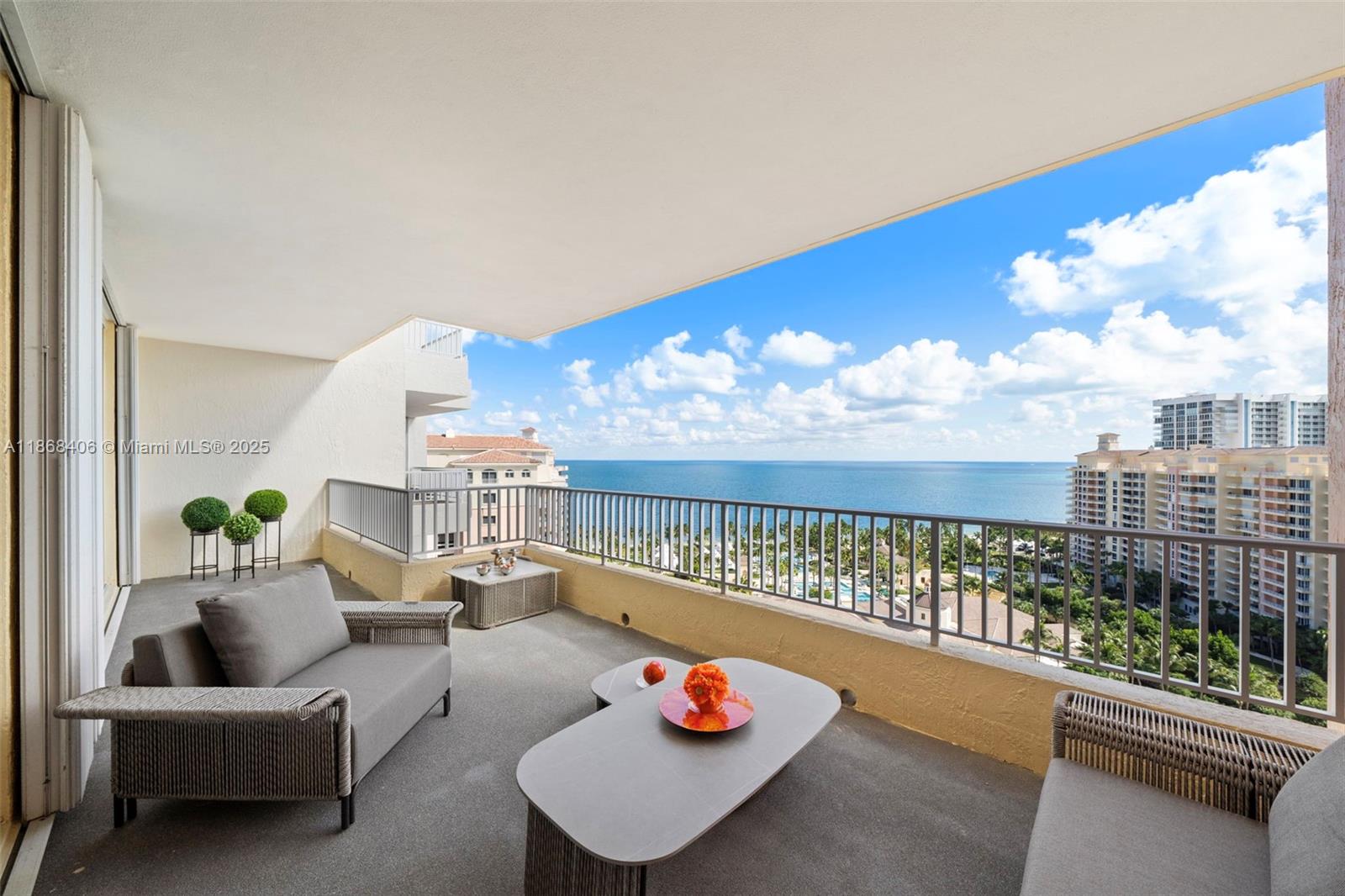 CLUB TOWER THREE CONDO - Residential Lease