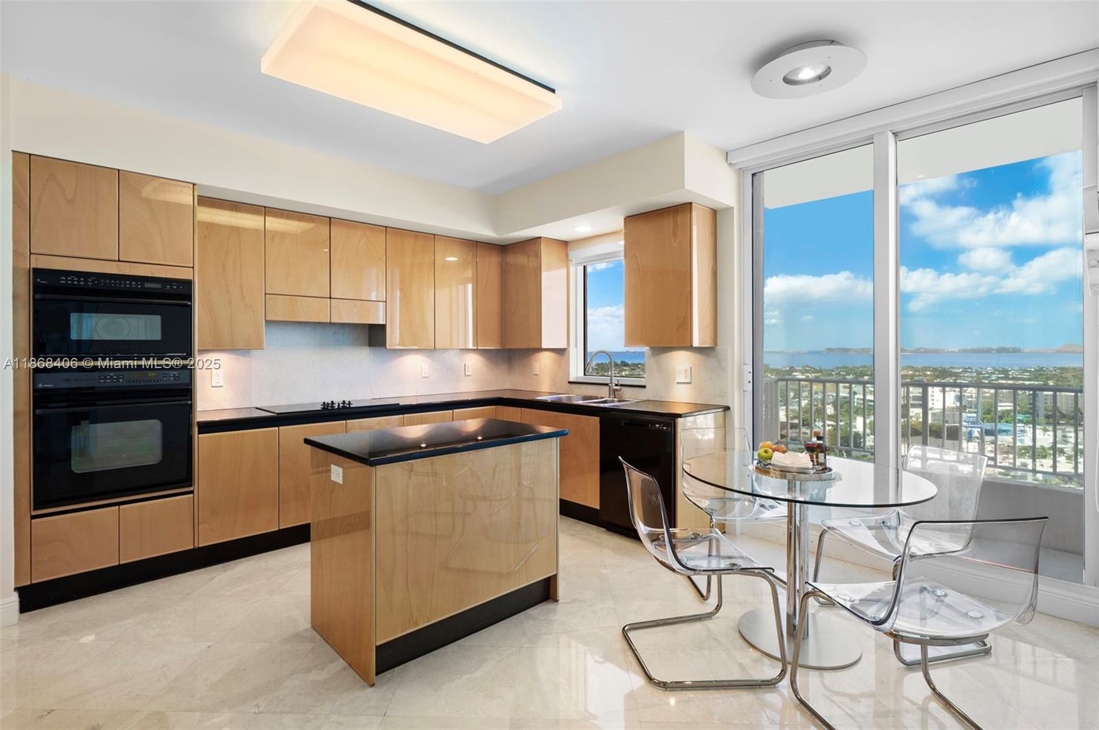 CLUB TOWER THREE CONDO - Residential Lease