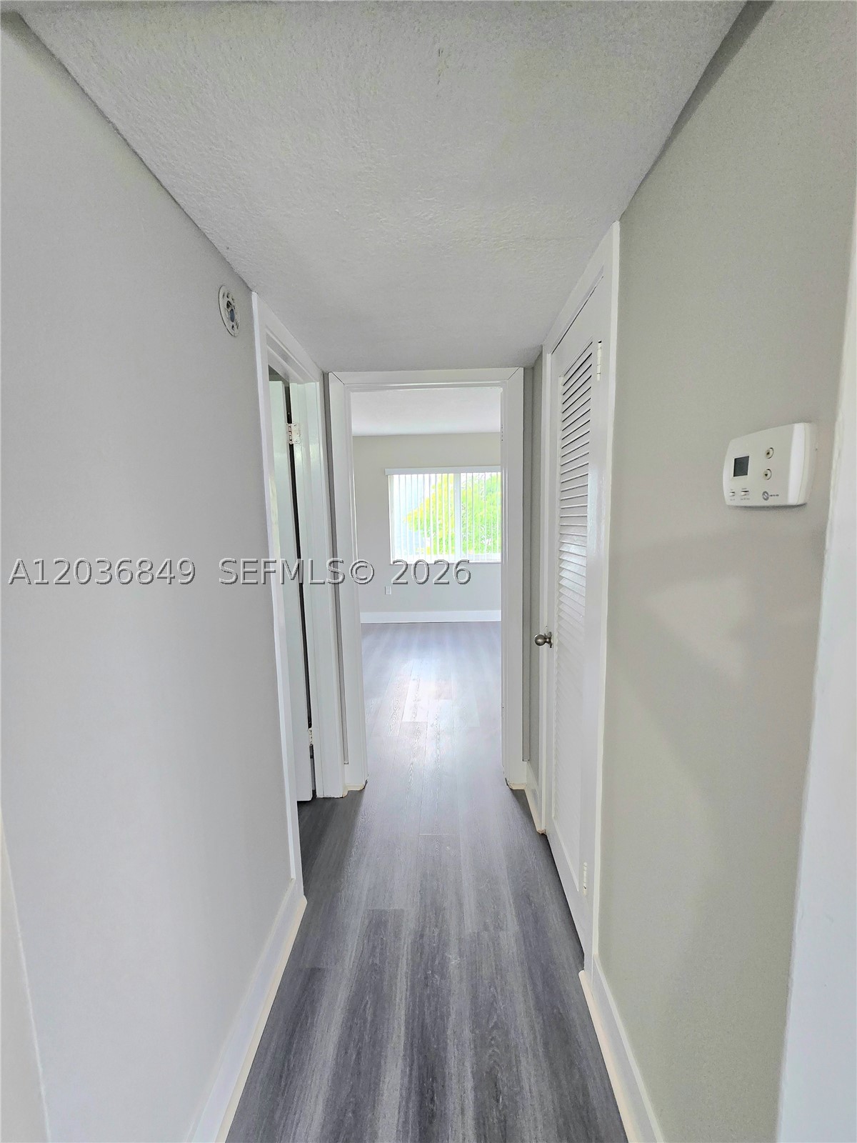 LAUDERDALE - Residential Lease